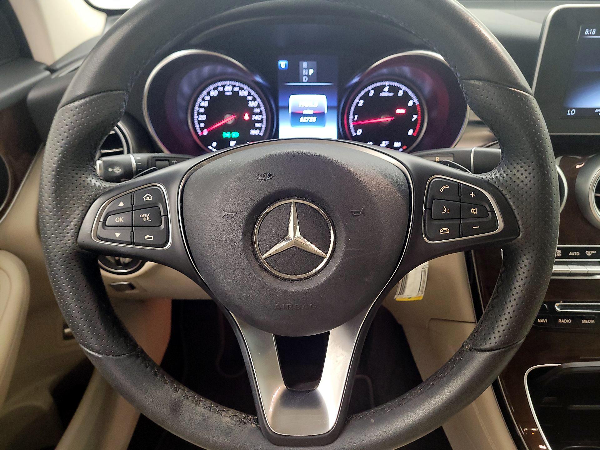Thumbnail: 2017 Mercedes-Benz GLC - 10