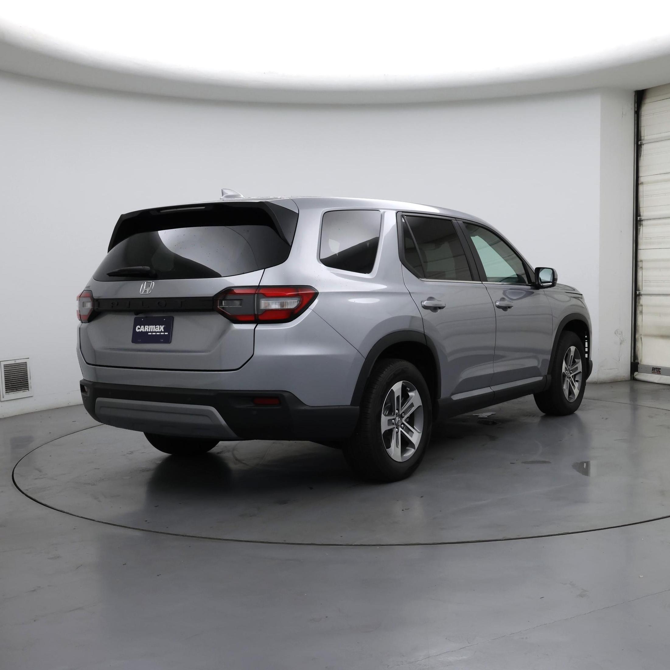 Thumbnail: 2023 Honda Pilot - 8