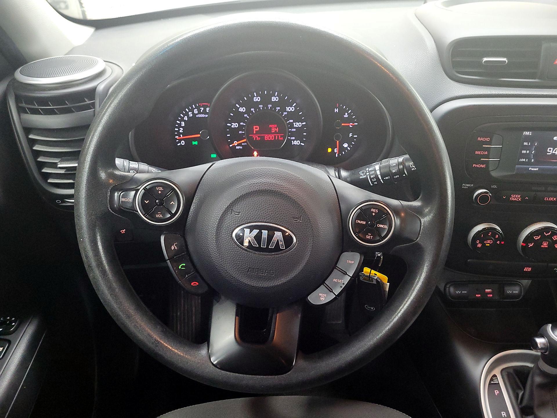 Thumbnail: 2016 Kia Soul - 10