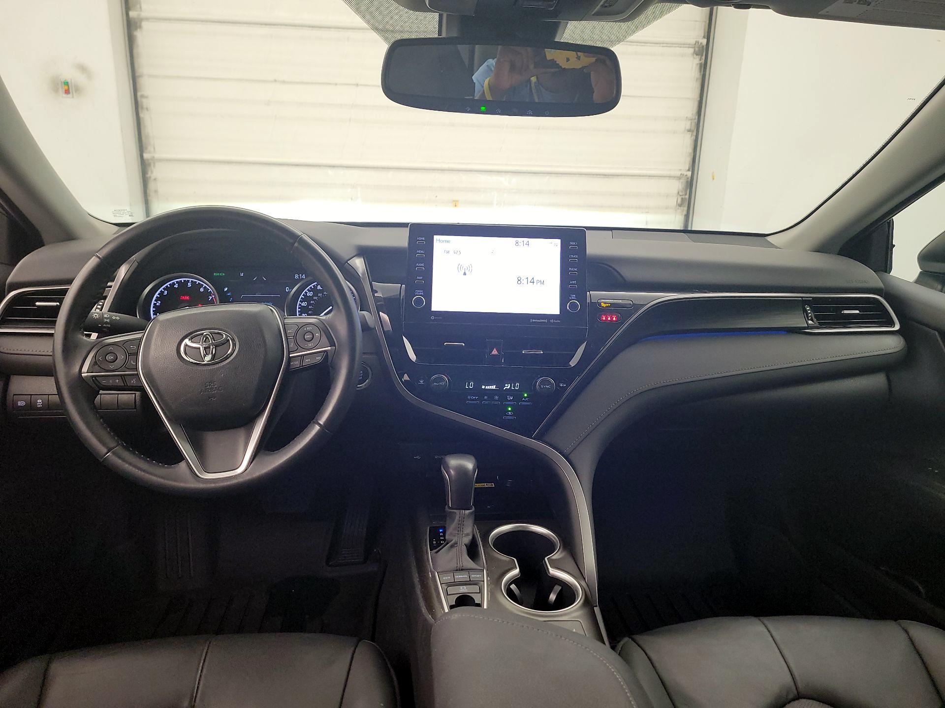 Thumbnail: 2024 Toyota Camry - 9