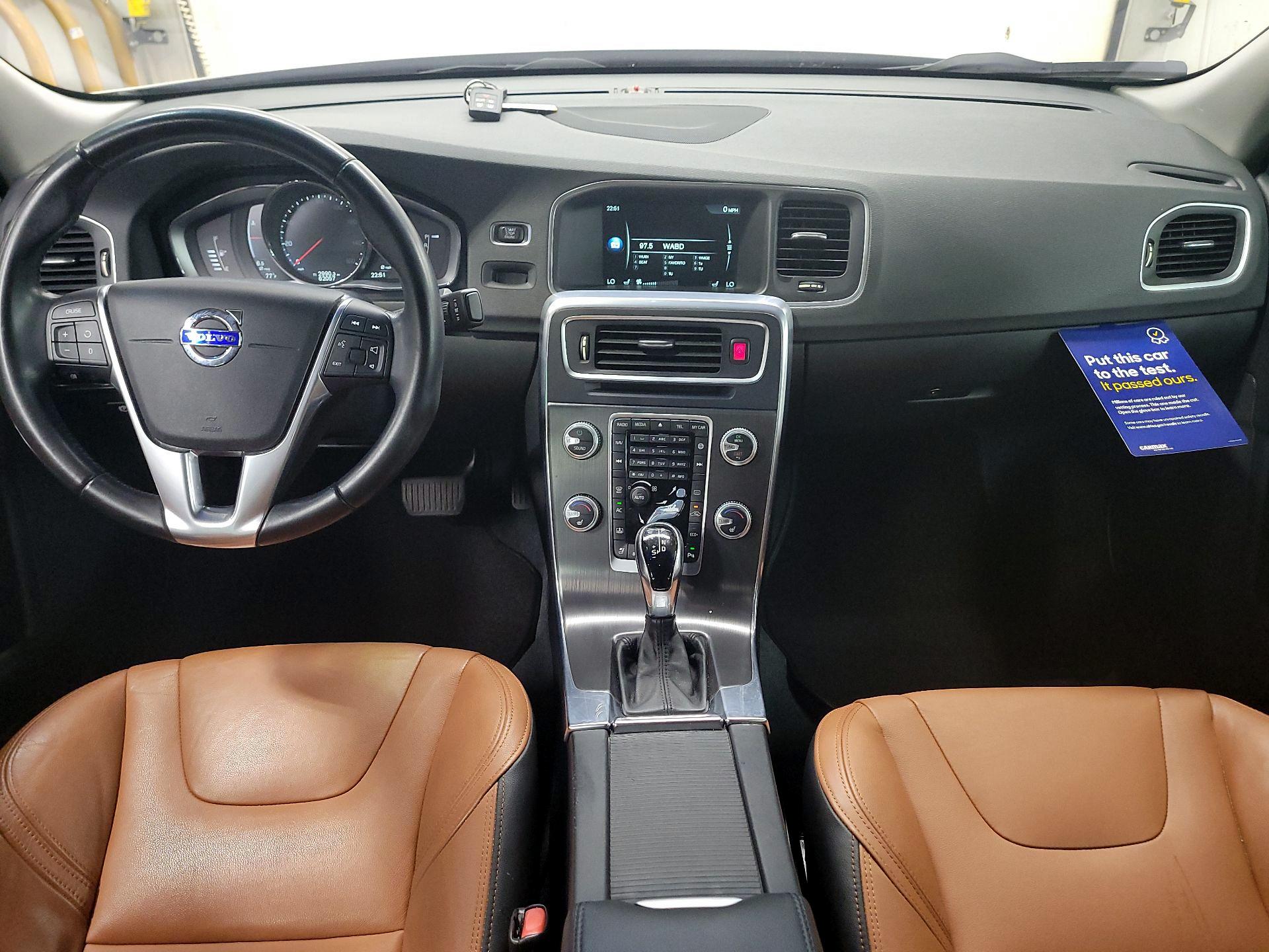 Thumbnail: 2016 Volvo S60 - 9