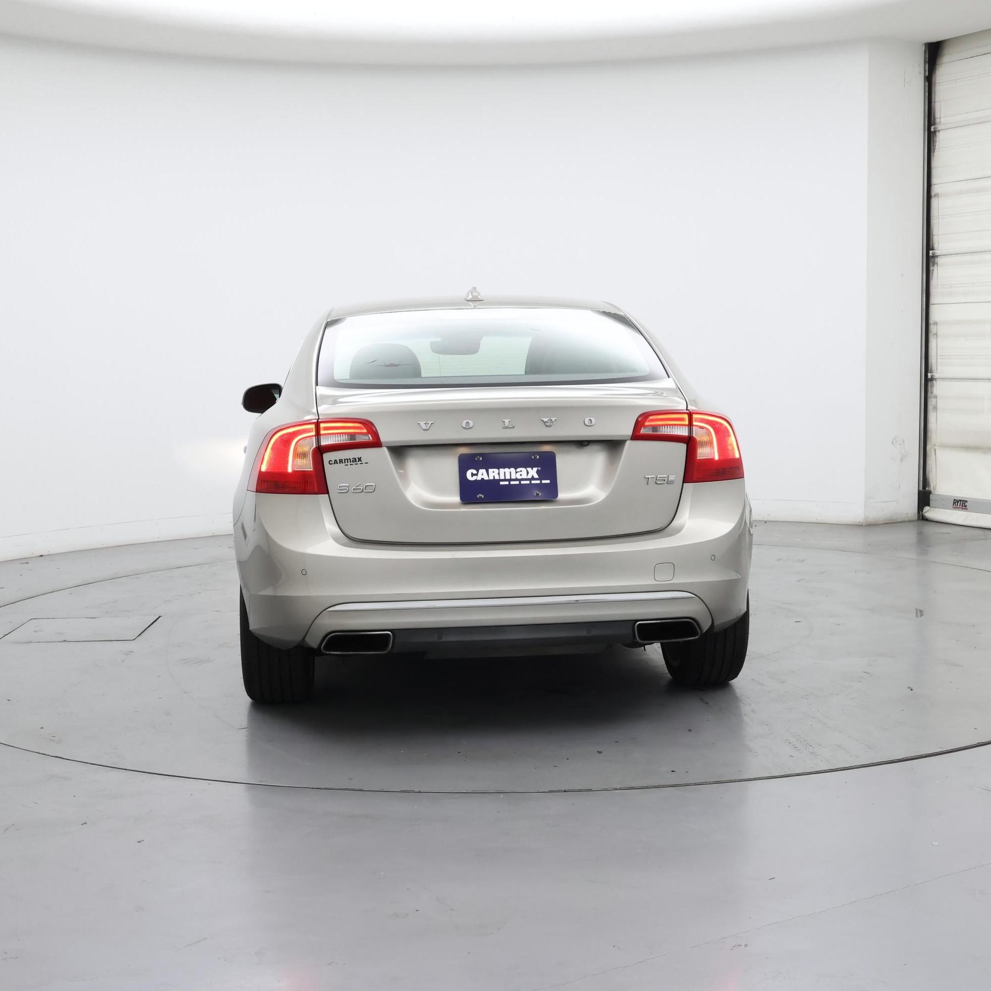 Thumbnail: 2016 Volvo S60 - 6