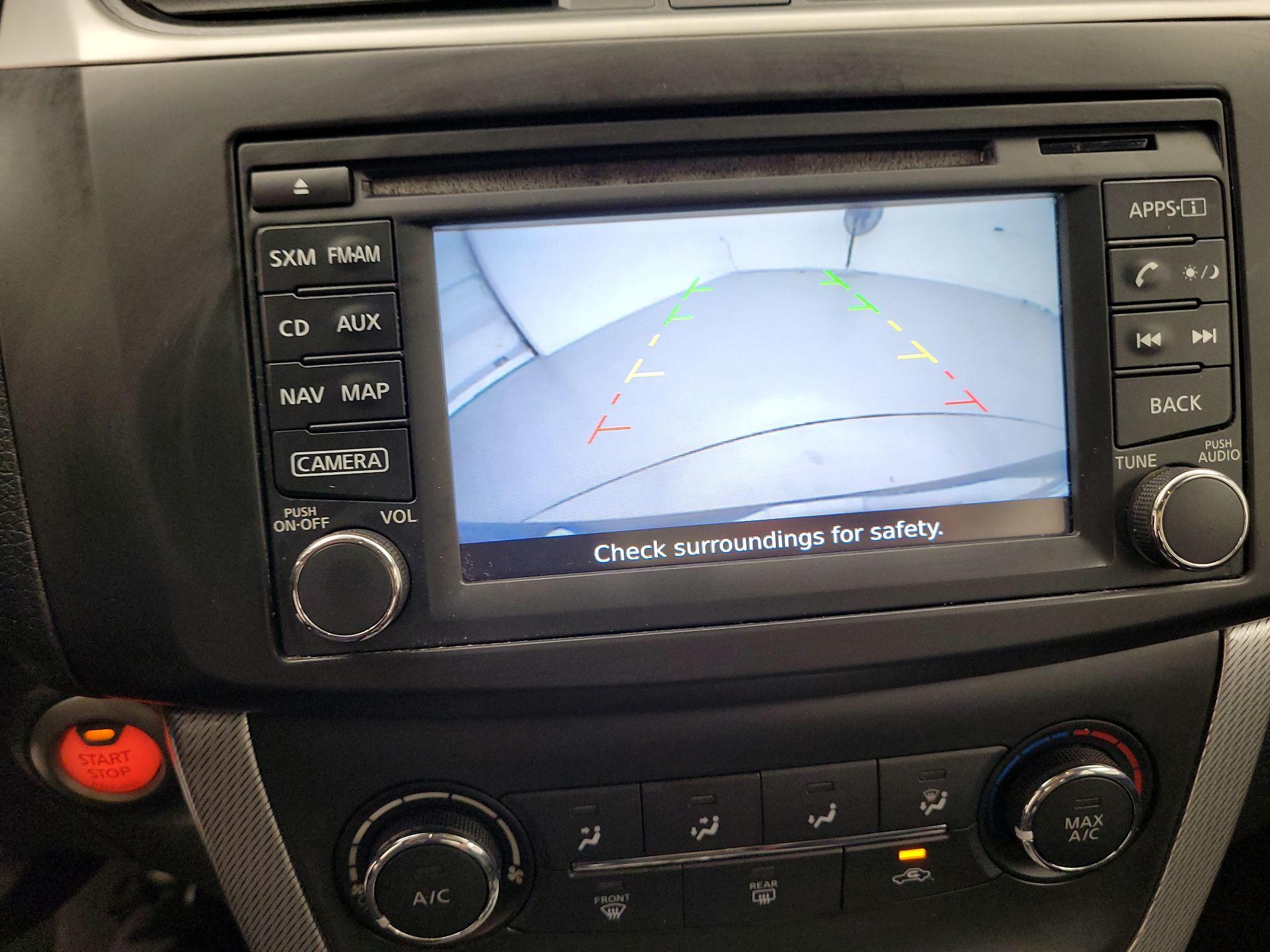 Thumbnail: 2015 Nissan Sentra - 15