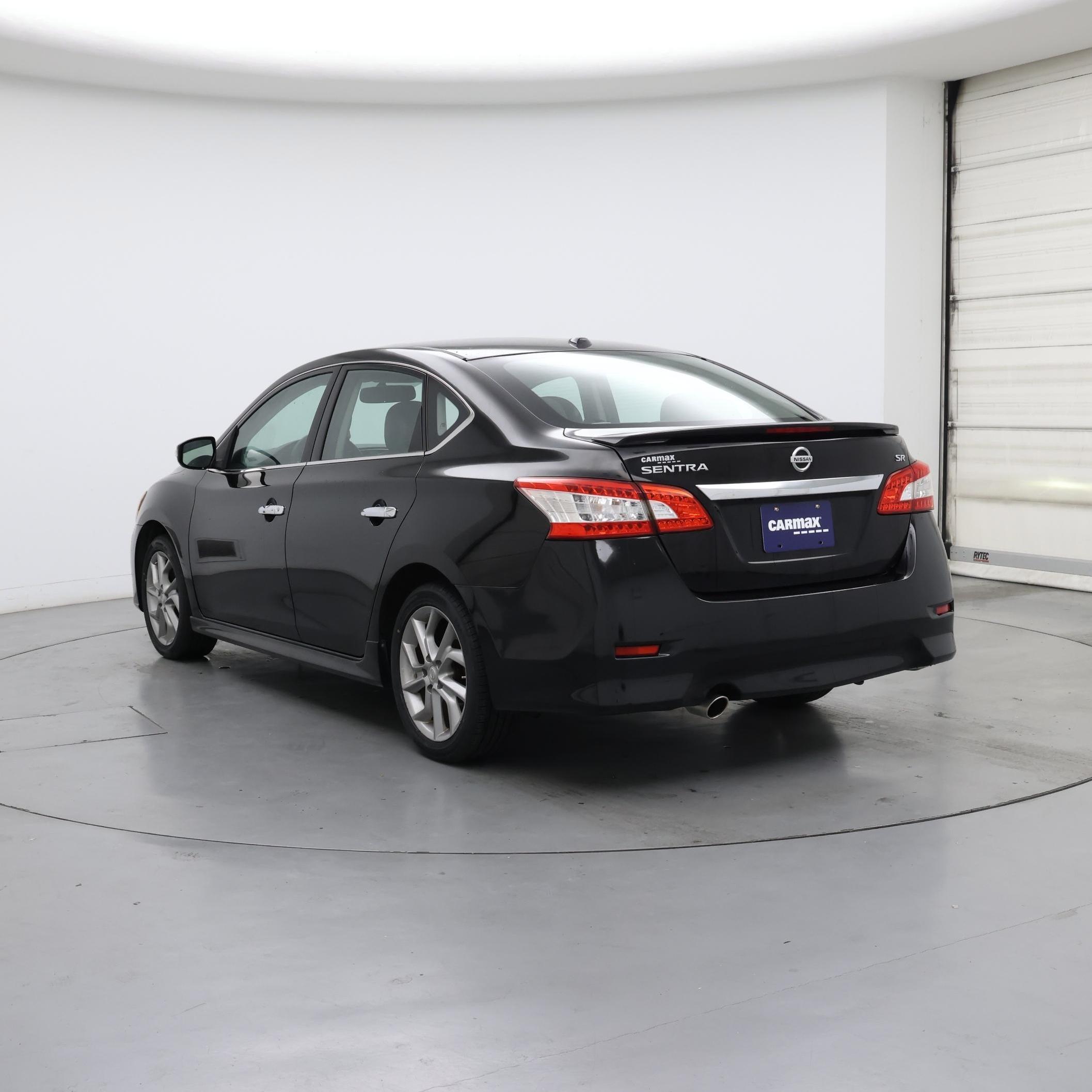 Thumbnail: 2015 Nissan Sentra - 2