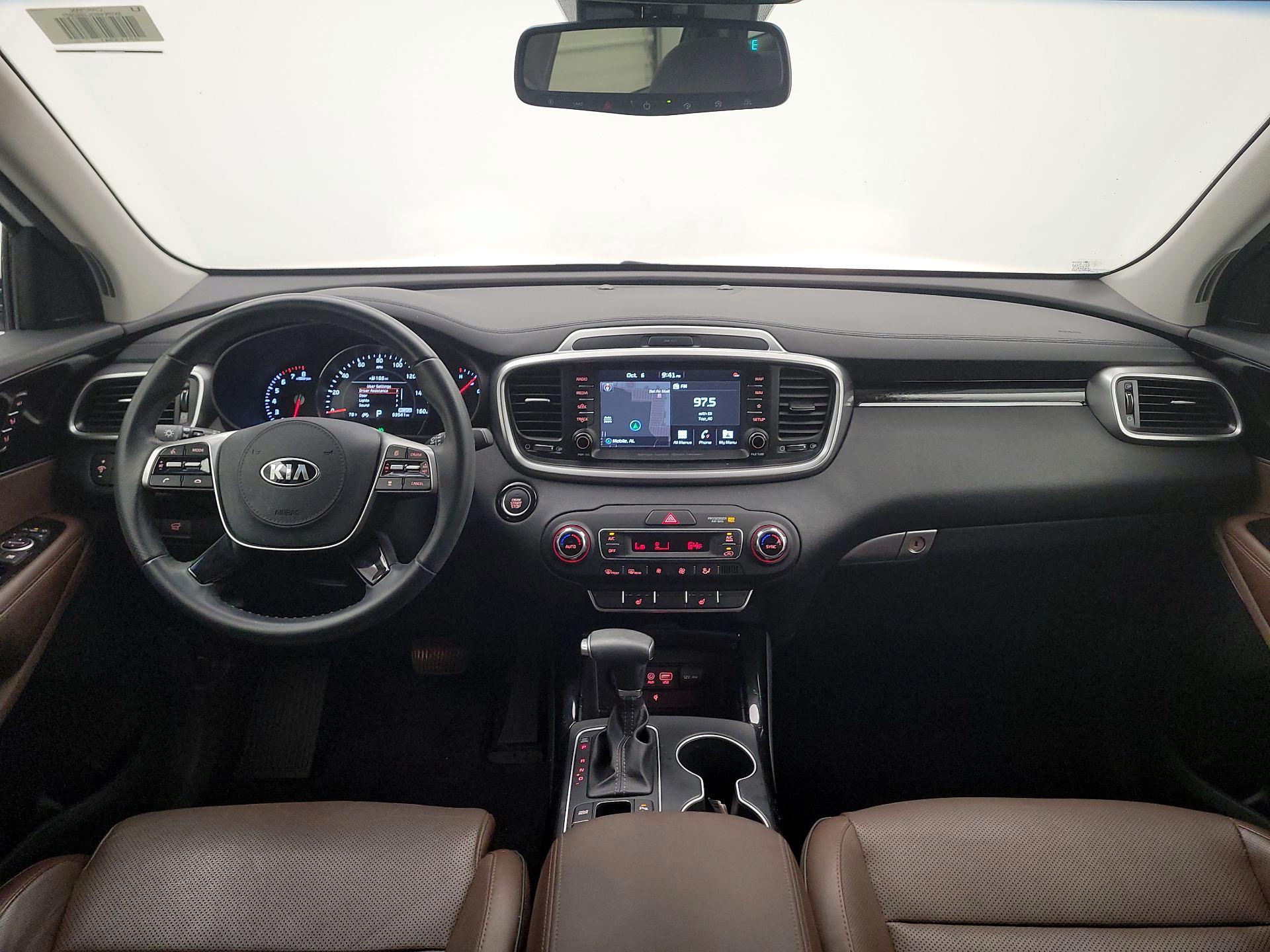 Thumbnail: 2020 Kia Sorento - 9
