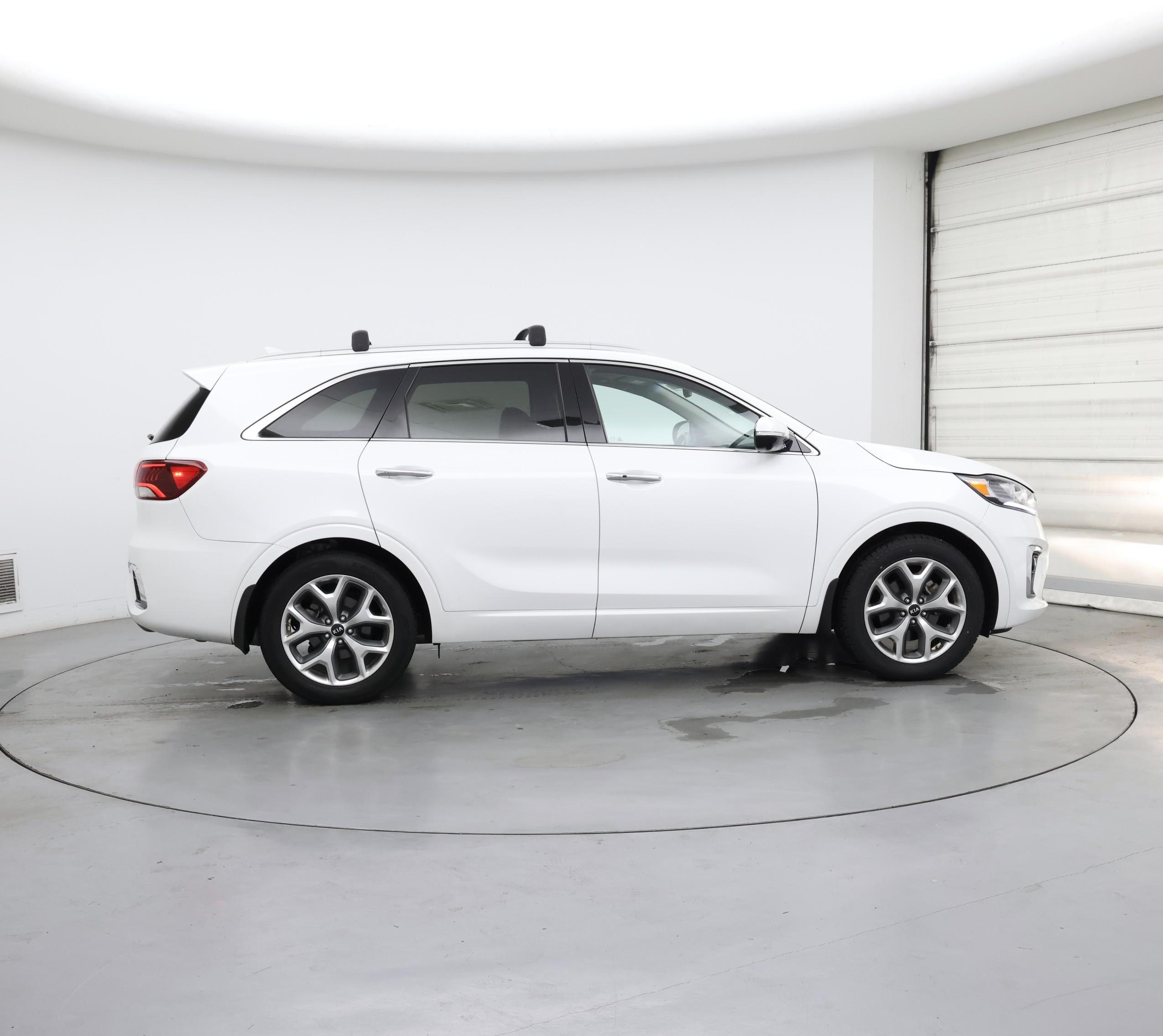 Thumbnail: 2020 Kia Sorento - 7