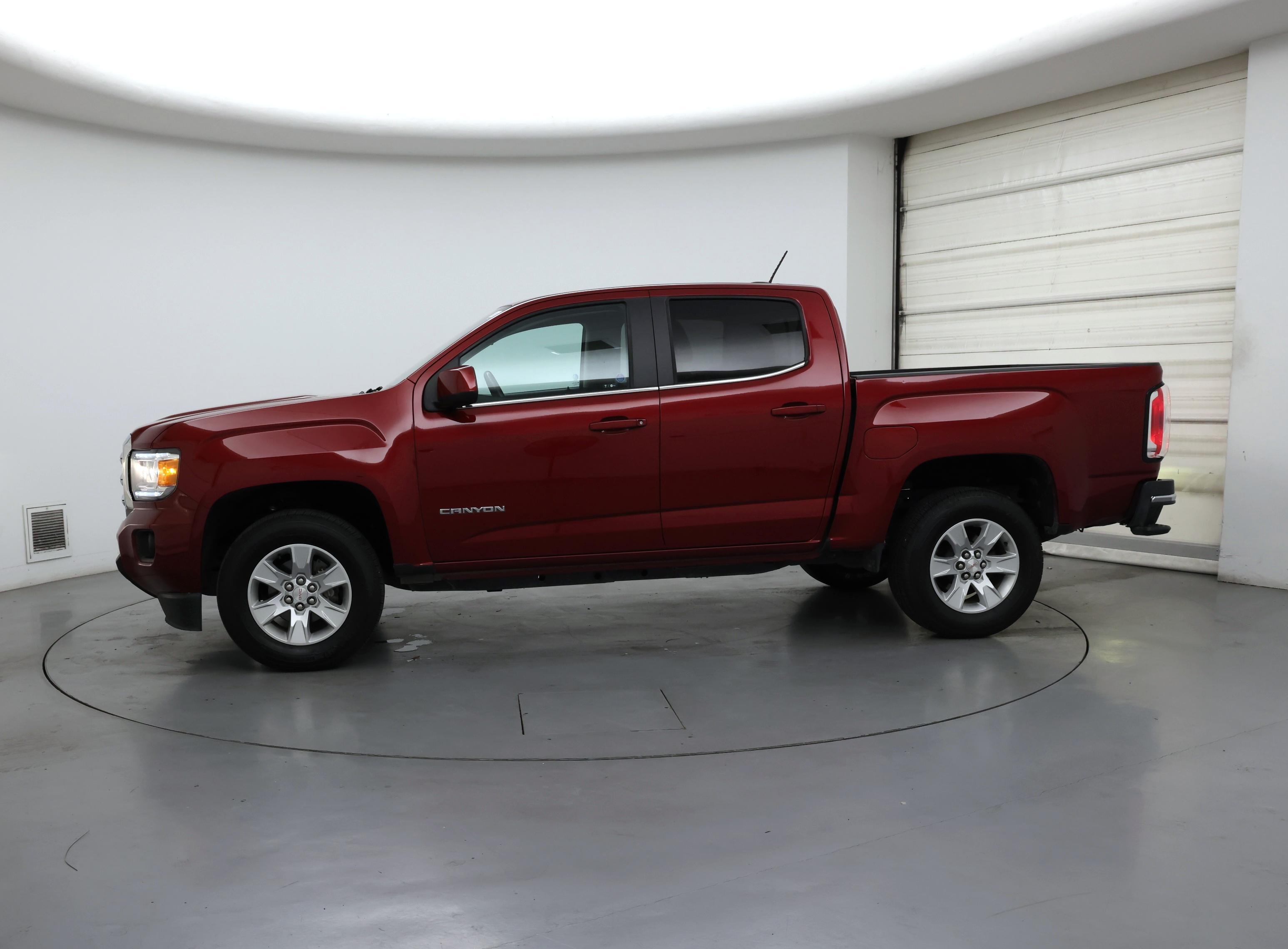 Thumbnail: 2017 GMC Canyon - 3