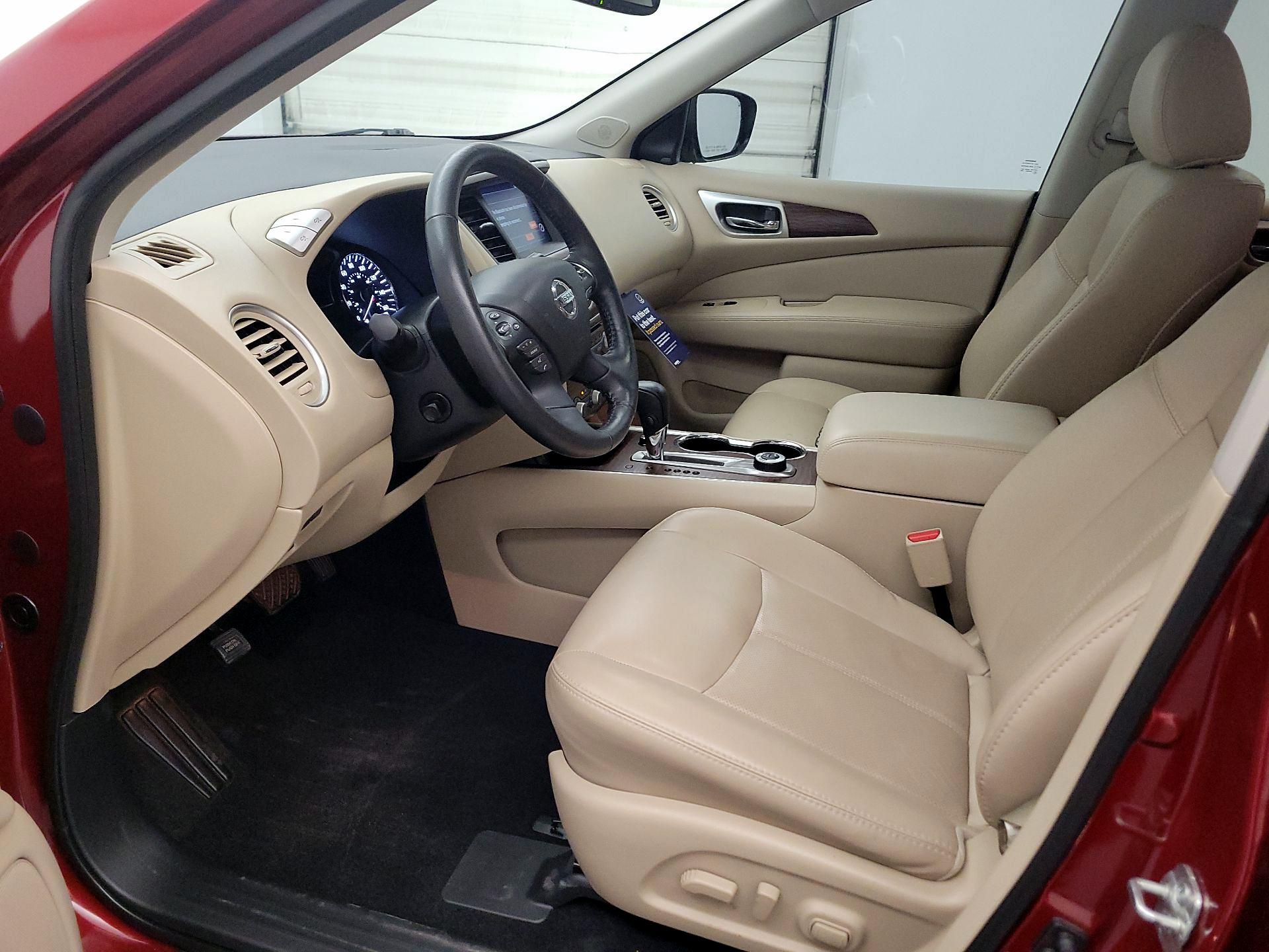 Thumbnail: 2020 Nissan Pathfinder - 11