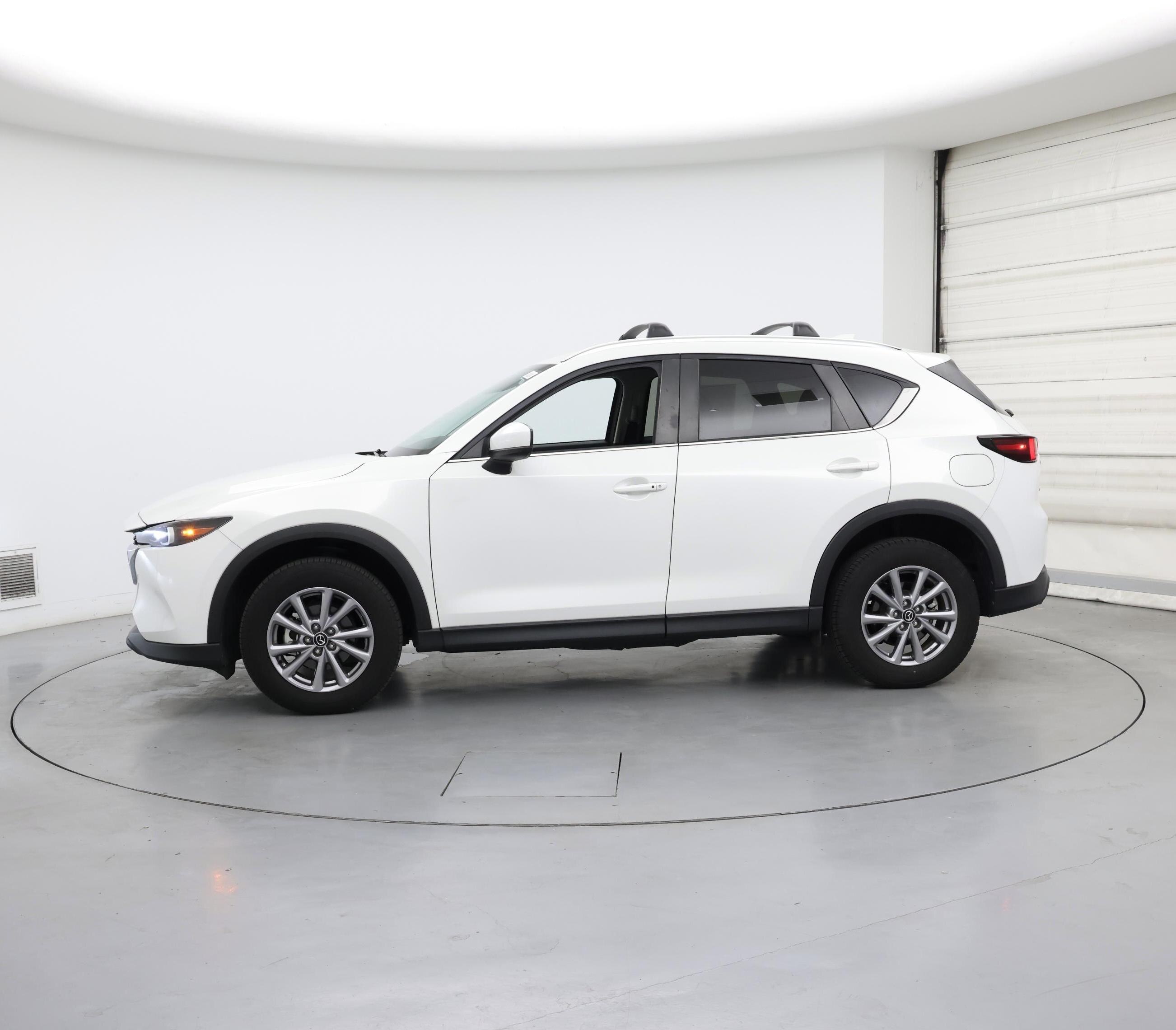 Thumbnail: 2023 Mazda CX-5 - 3