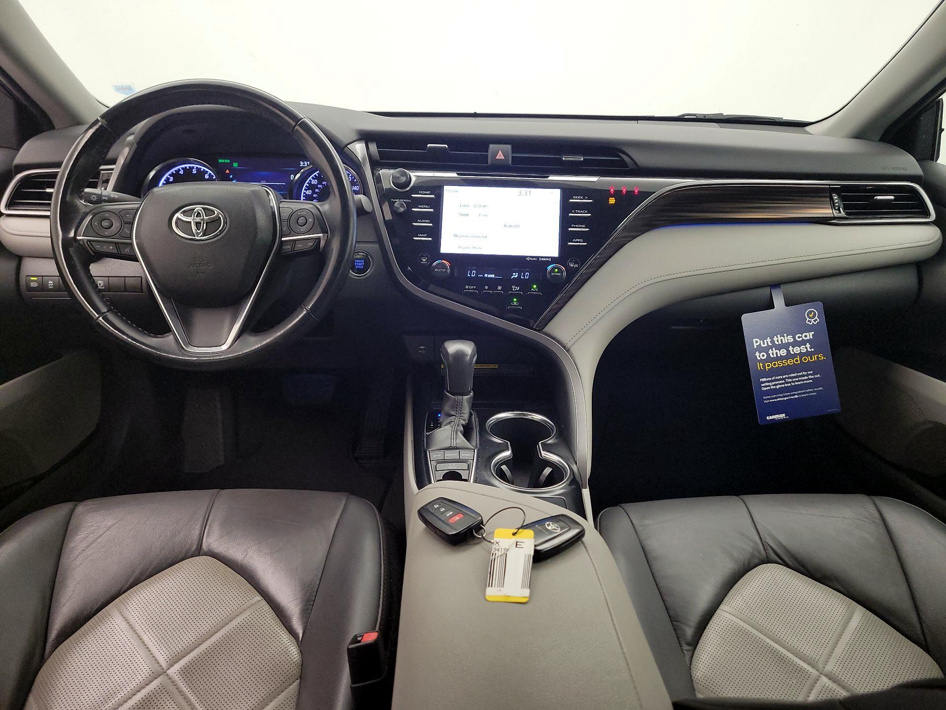 Thumbnail: 2019 Toyota Camry - 9