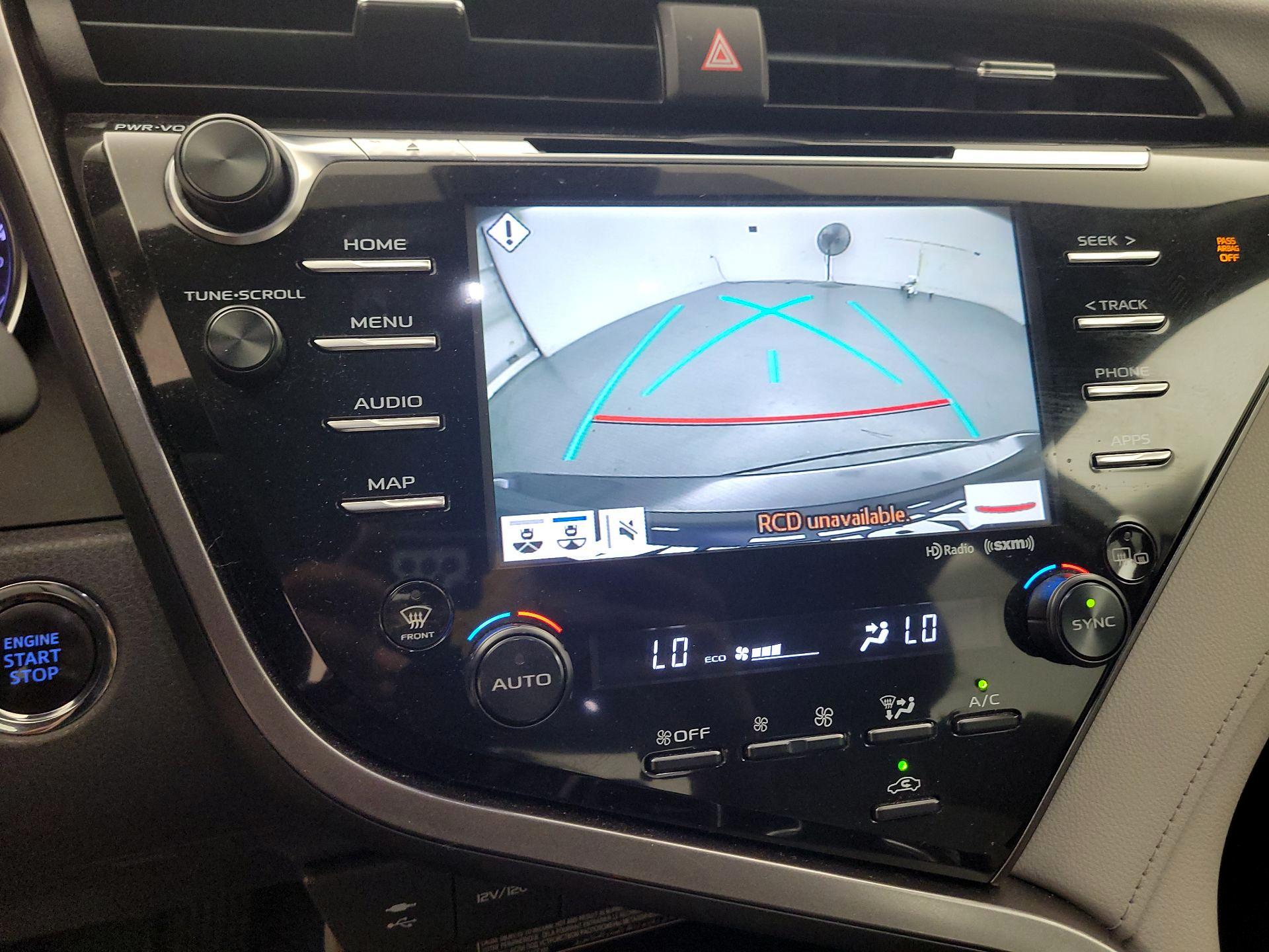 Thumbnail: 2019 Toyota Camry - 14