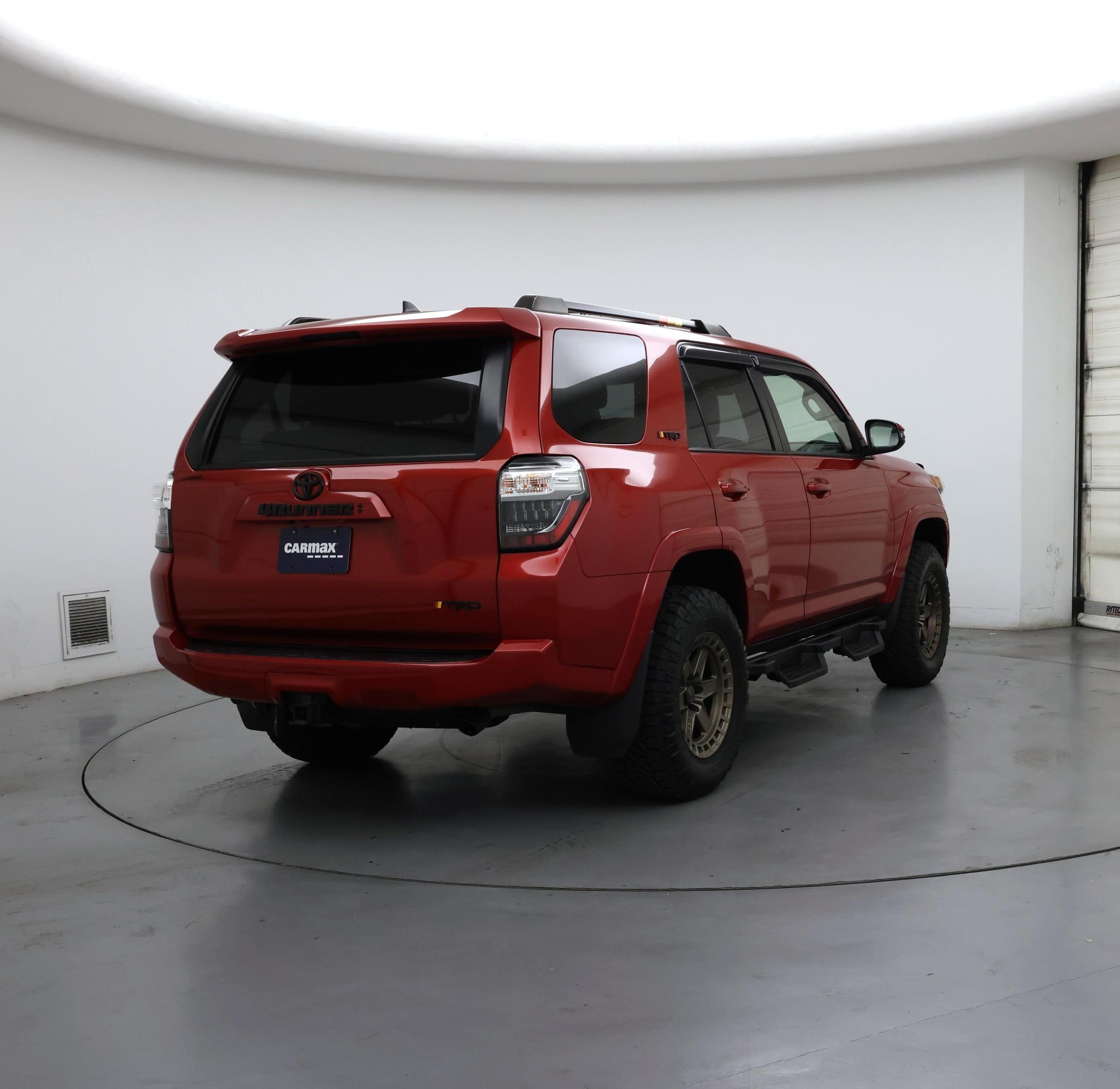 Thumbnail: 2022 Toyota 4Runner - 8