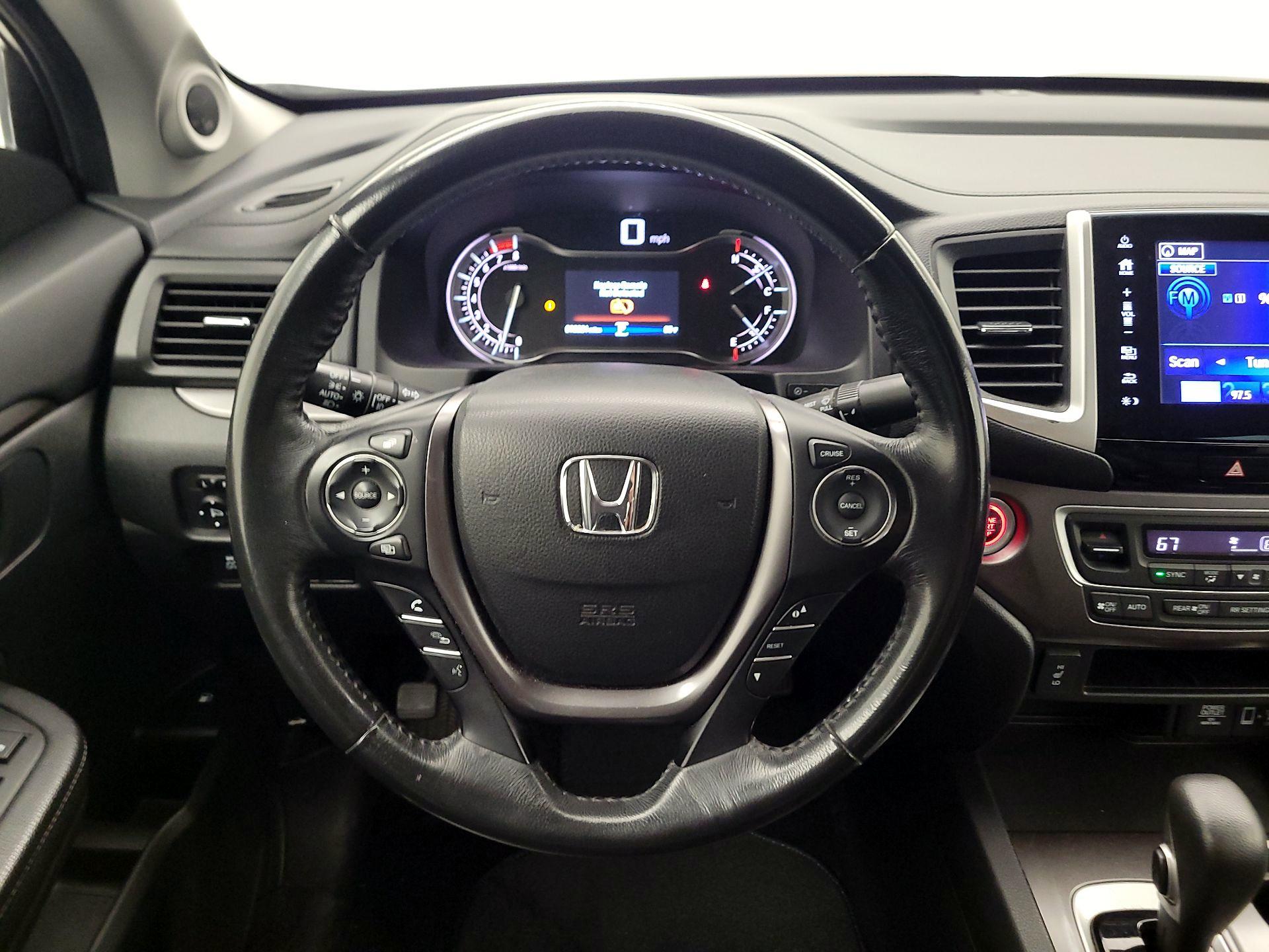 Thumbnail: 2017 Honda Ridgeline - 10
