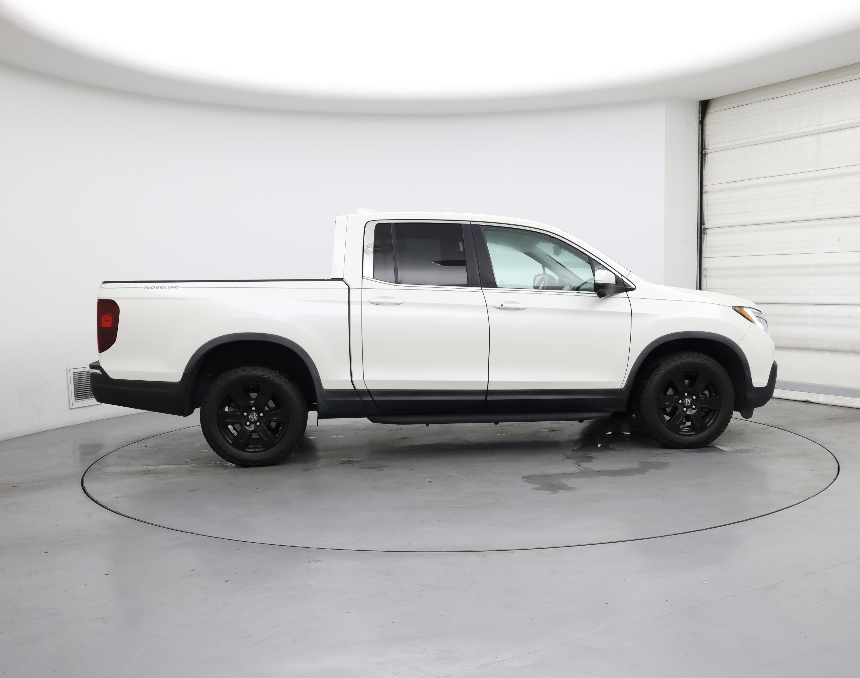 Thumbnail: 2017 Honda Ridgeline - 7