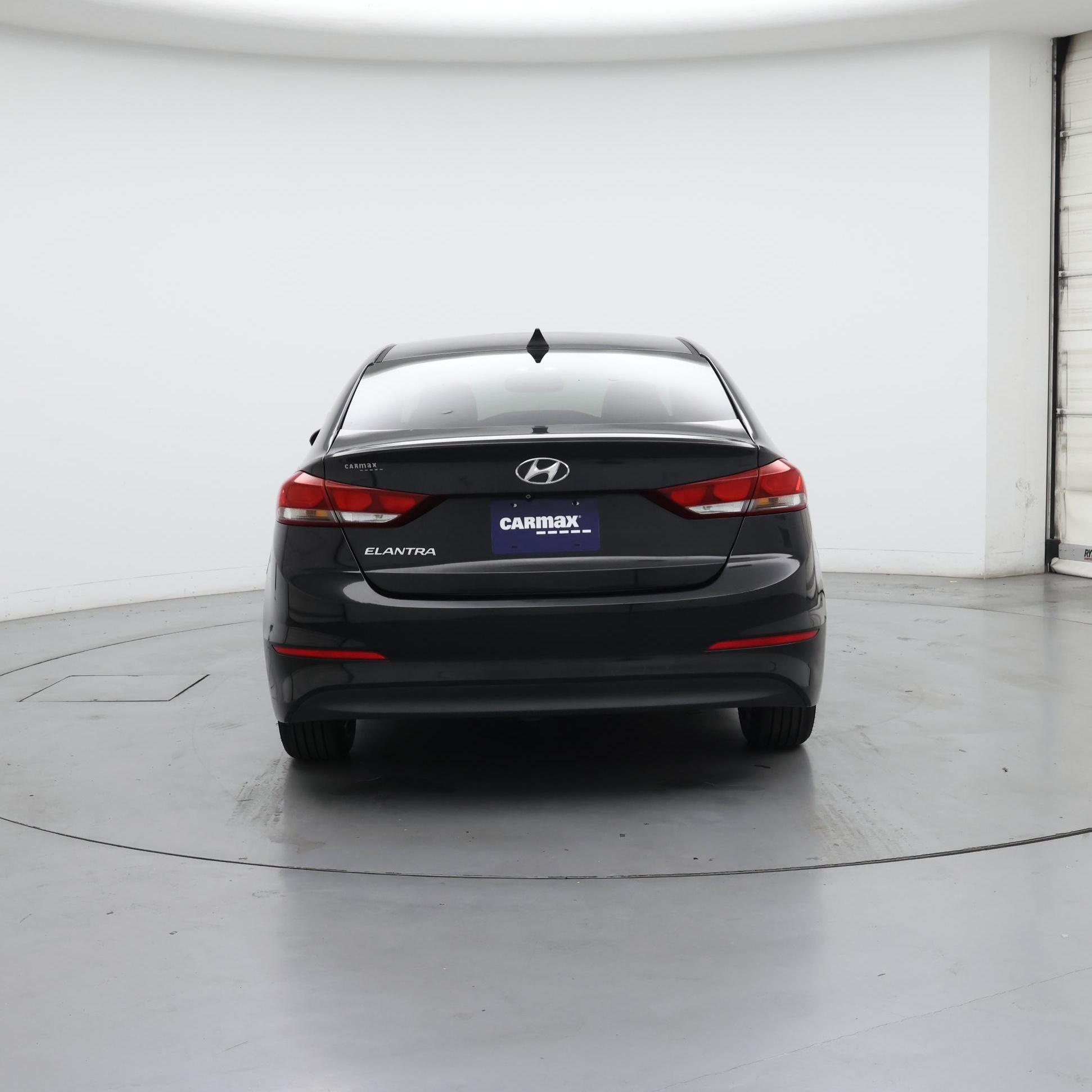 Thumbnail: 2017 Hyundai Elantra - 6