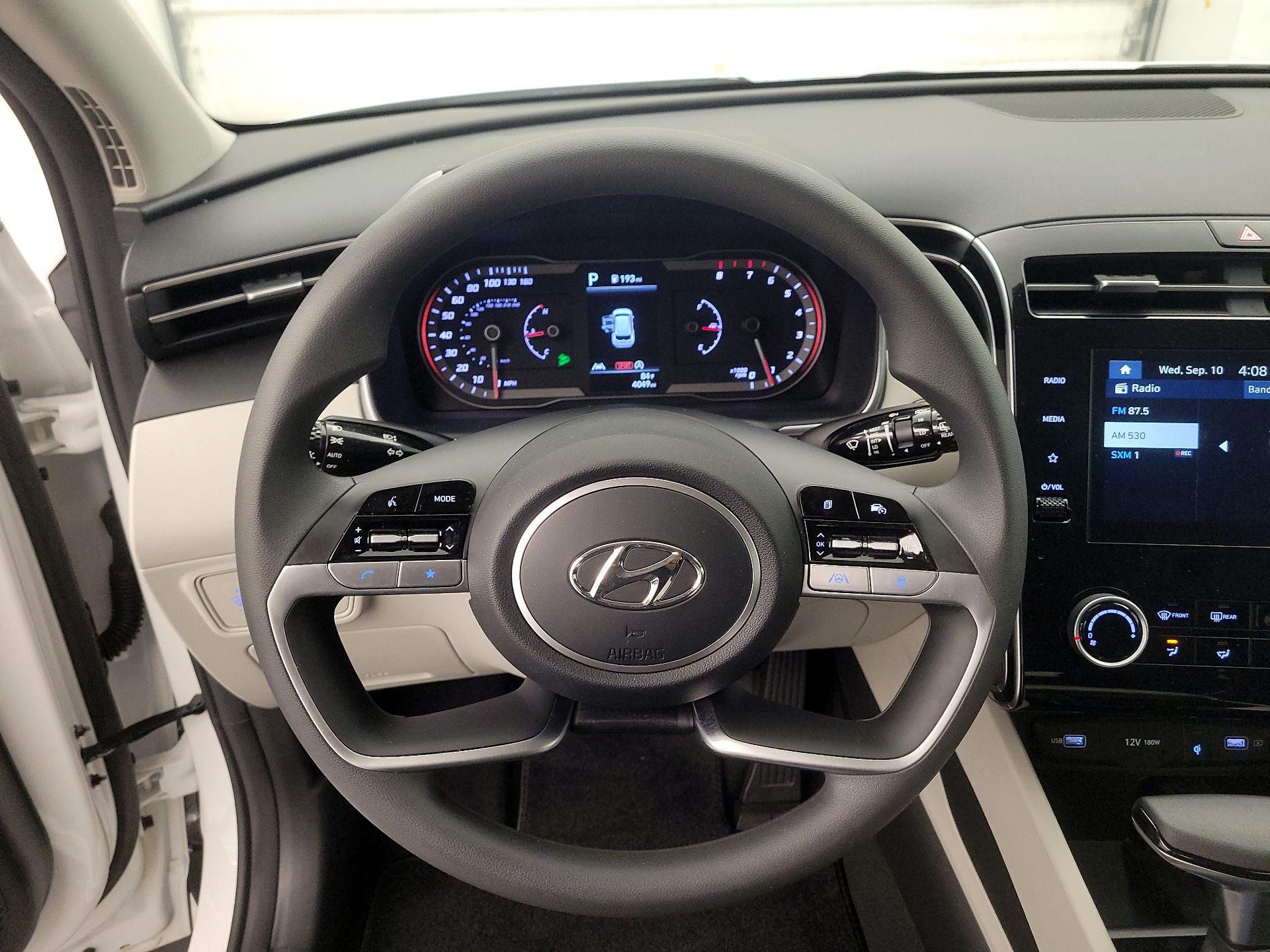 Thumbnail: 2023 Hyundai Tucson - 10