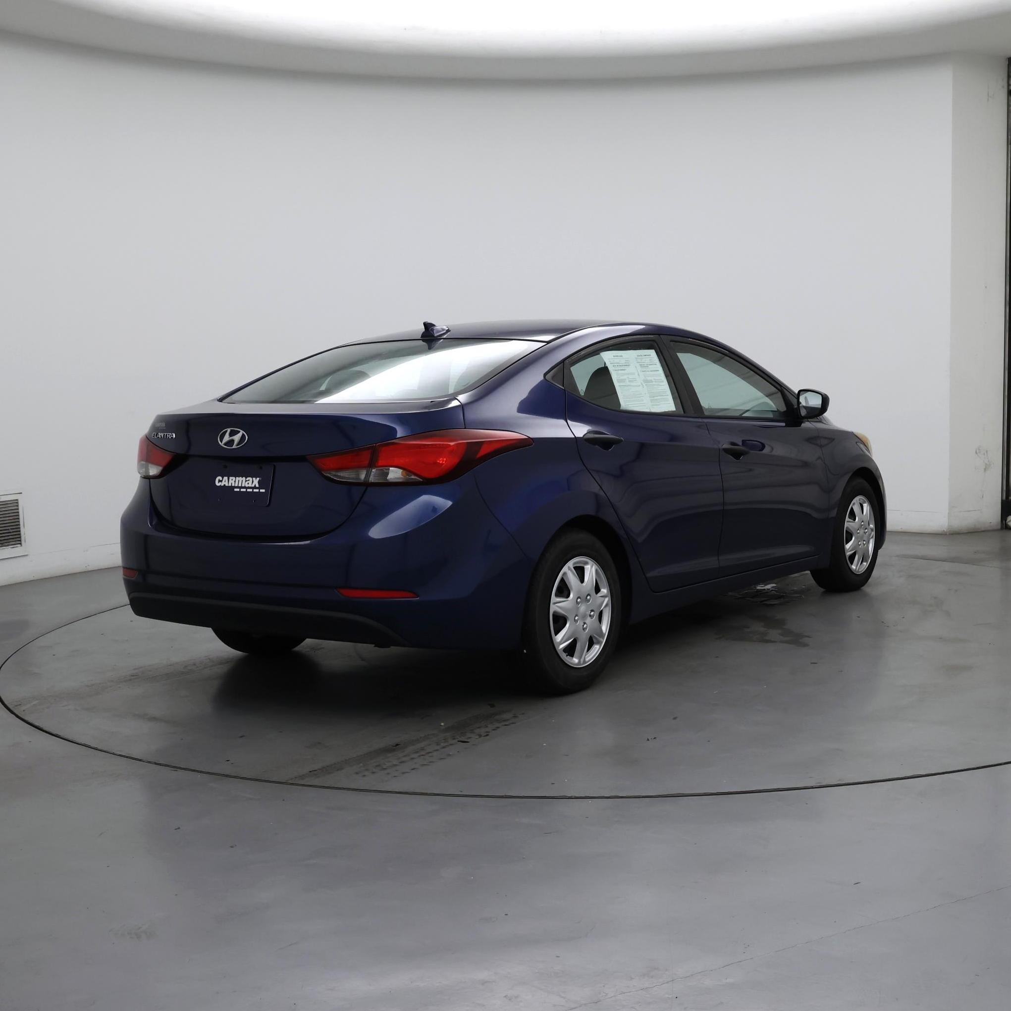 Thumbnail: 2016 Hyundai Elantra - 8