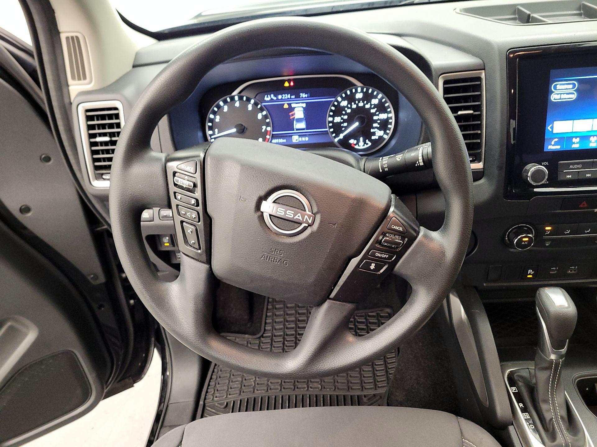 Thumbnail: 2022 Nissan Frontier - 10