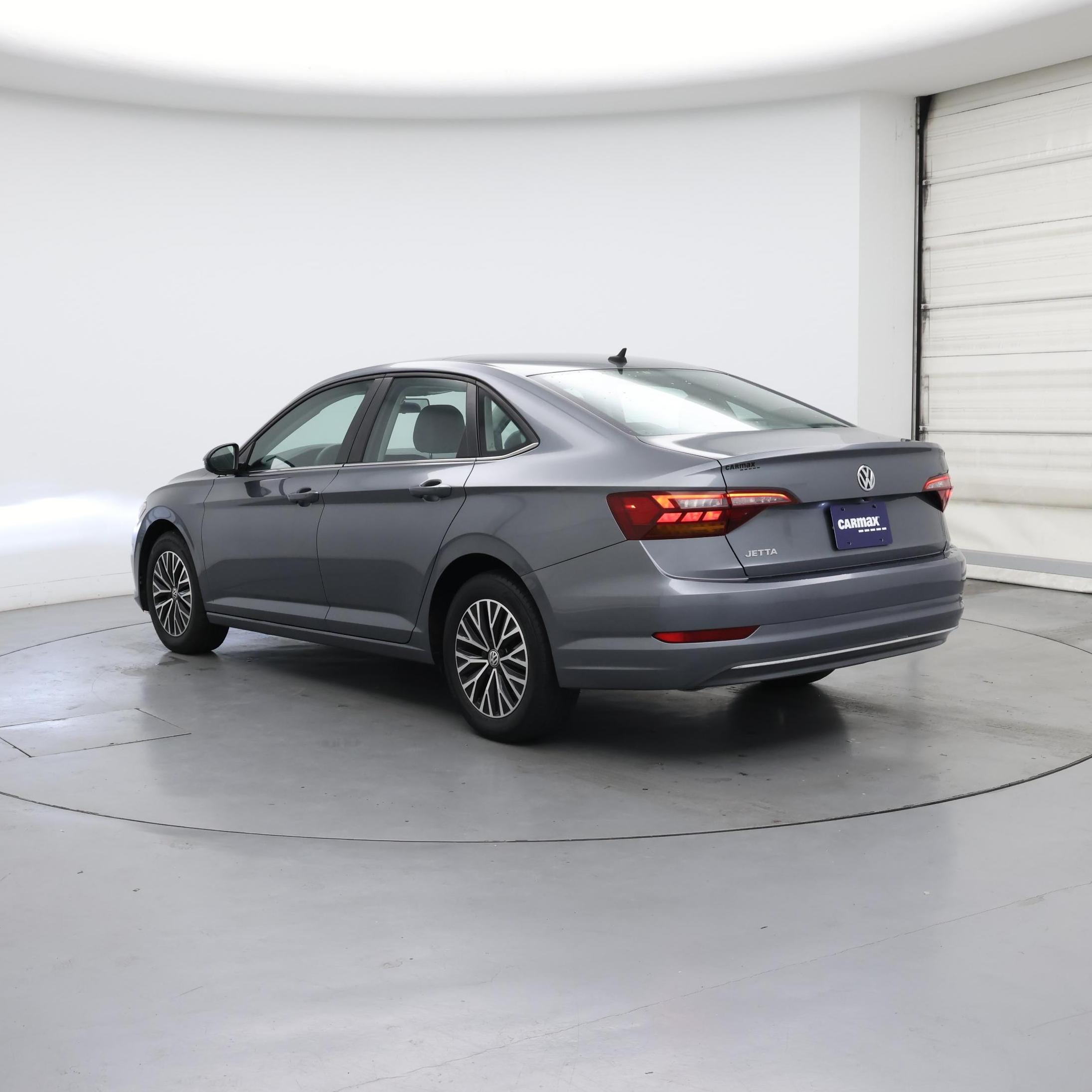 Thumbnail: 2019 Volkswagen Jetta - 2