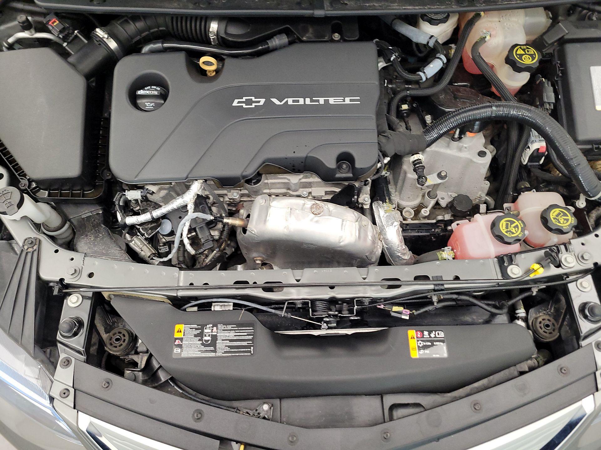 Thumbnail: 2017 Chevrolet Volt - 17
