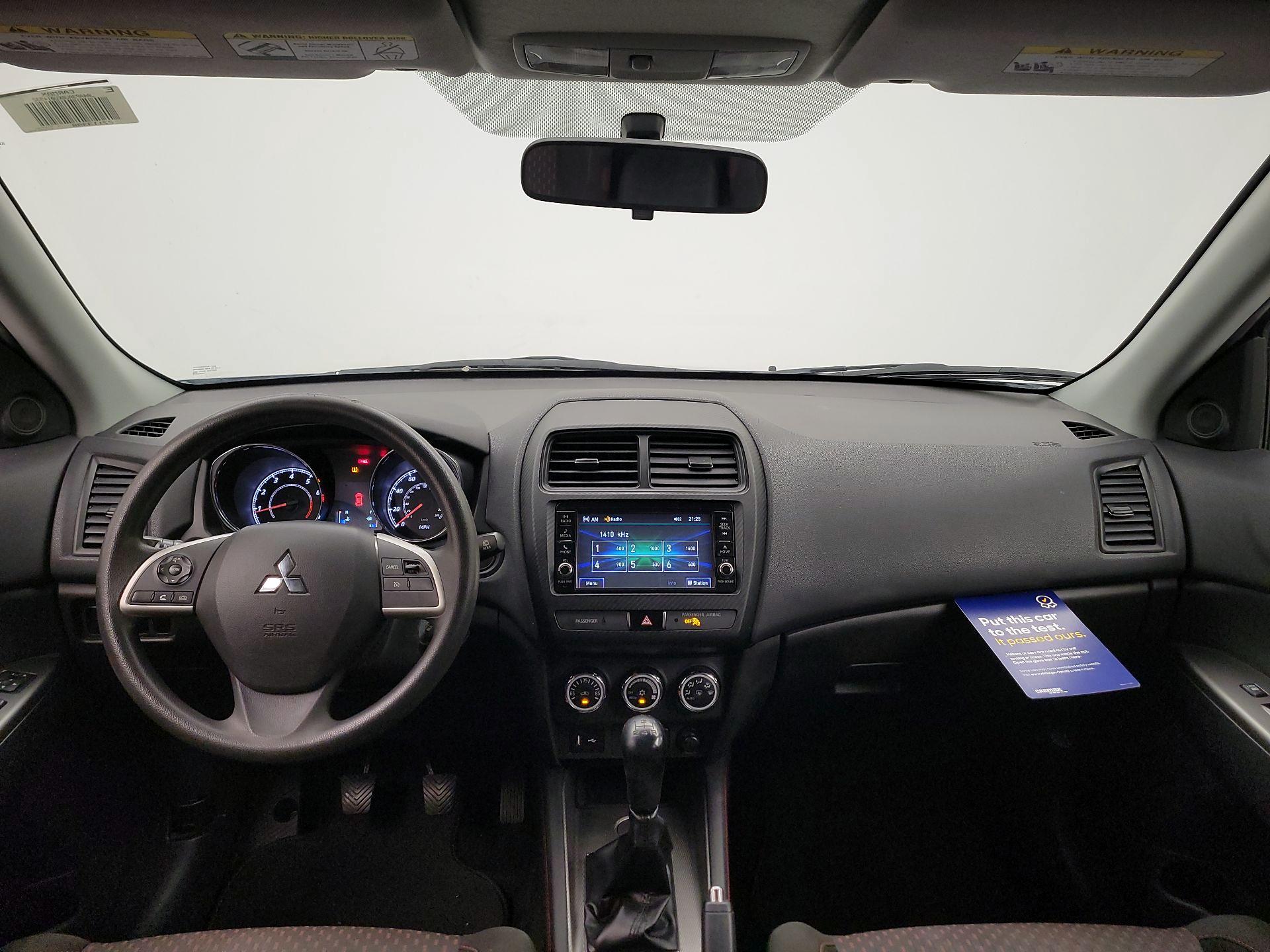 Thumbnail: 2019 Mitsubishi Outlander Sport - 9