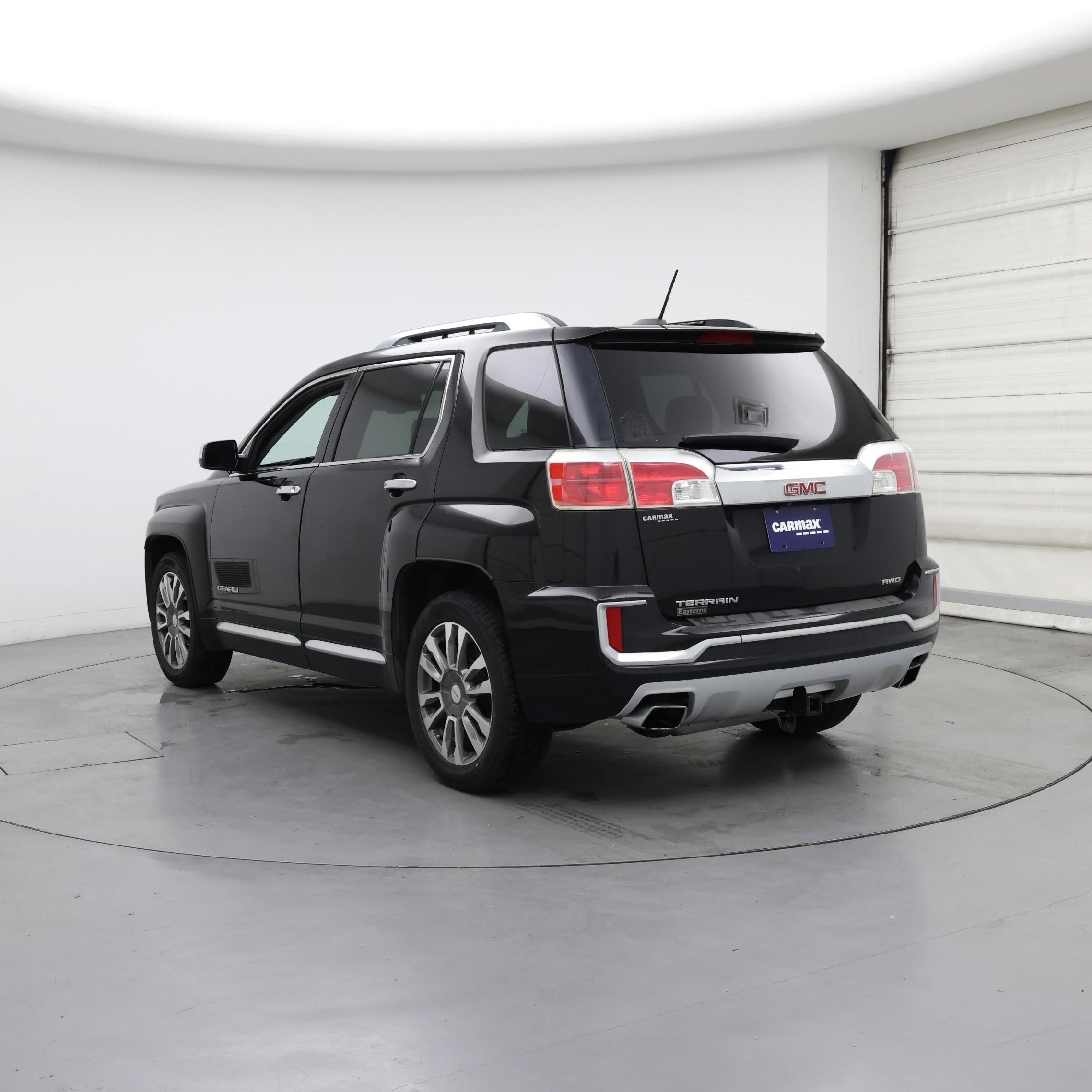 Thumbnail: 2017 GMC Terrain - 2