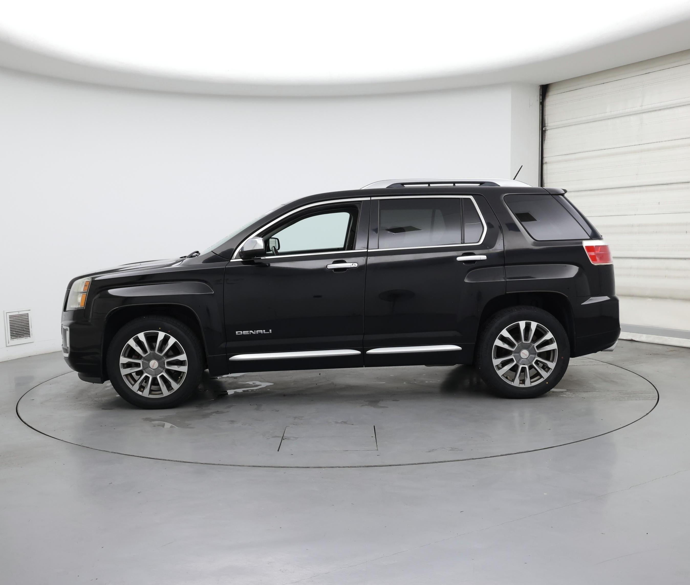 Thumbnail: 2017 GMC Terrain - 3