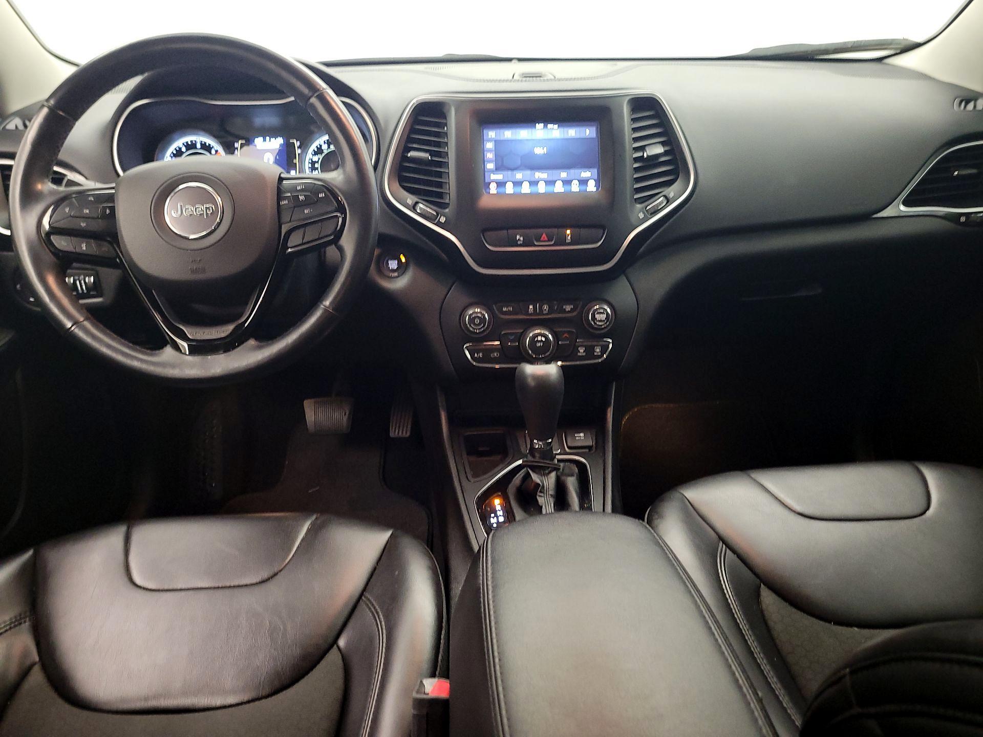 Thumbnail: 2021 Jeep Cherokee - 9