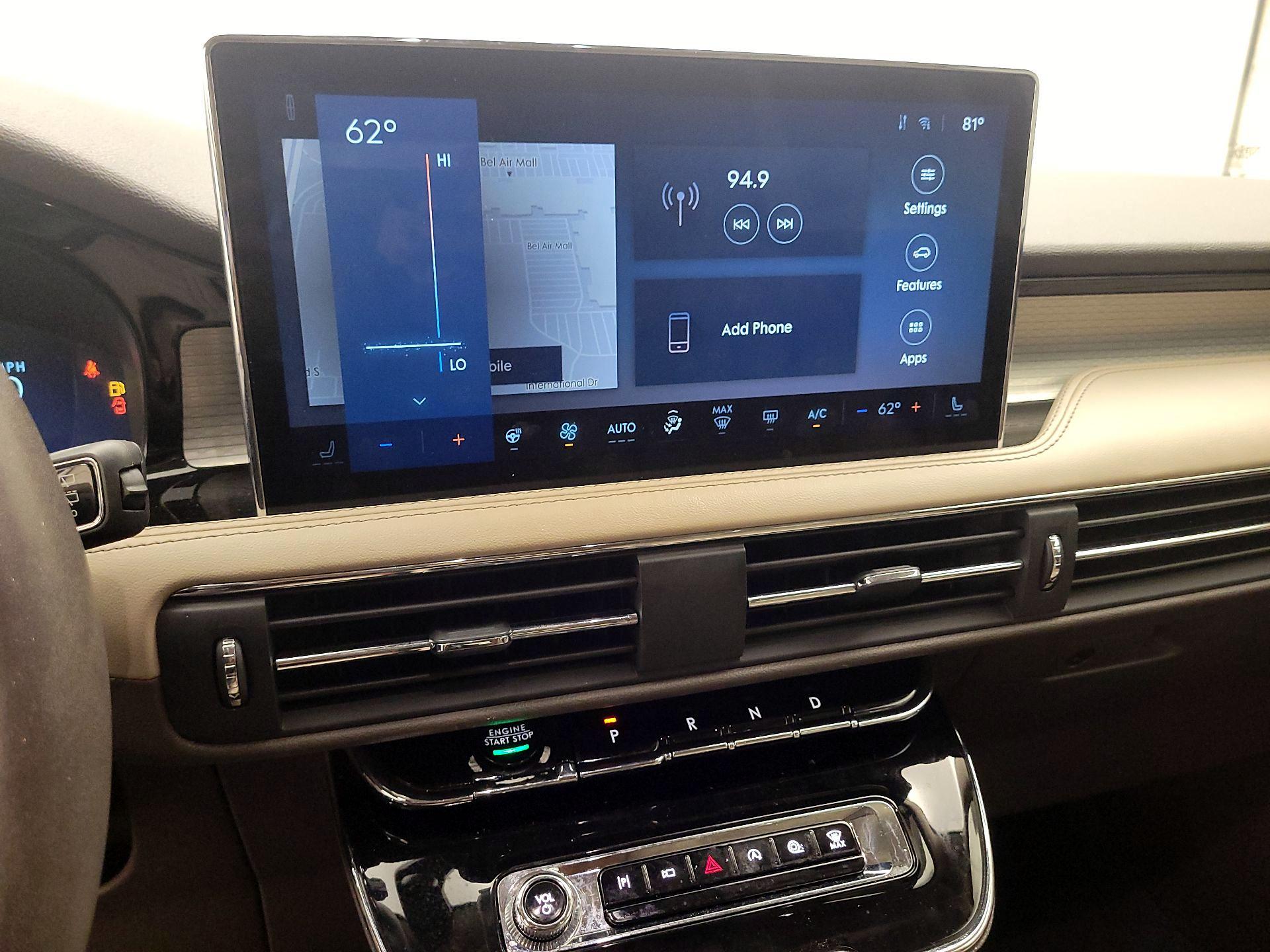 Thumbnail: 2023 Lincoln Corsair - 16