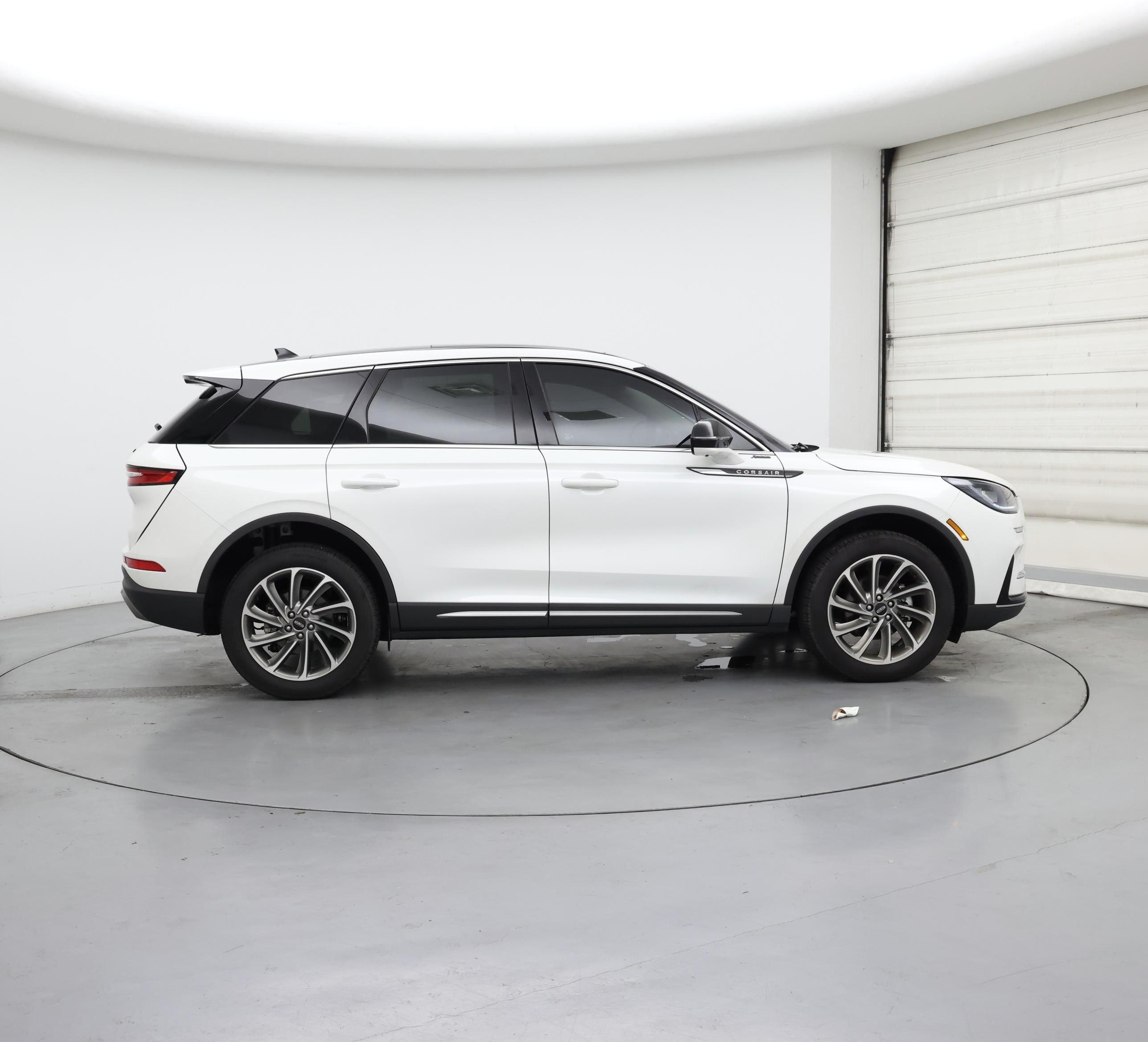 Thumbnail: 2023 Lincoln Corsair - 7