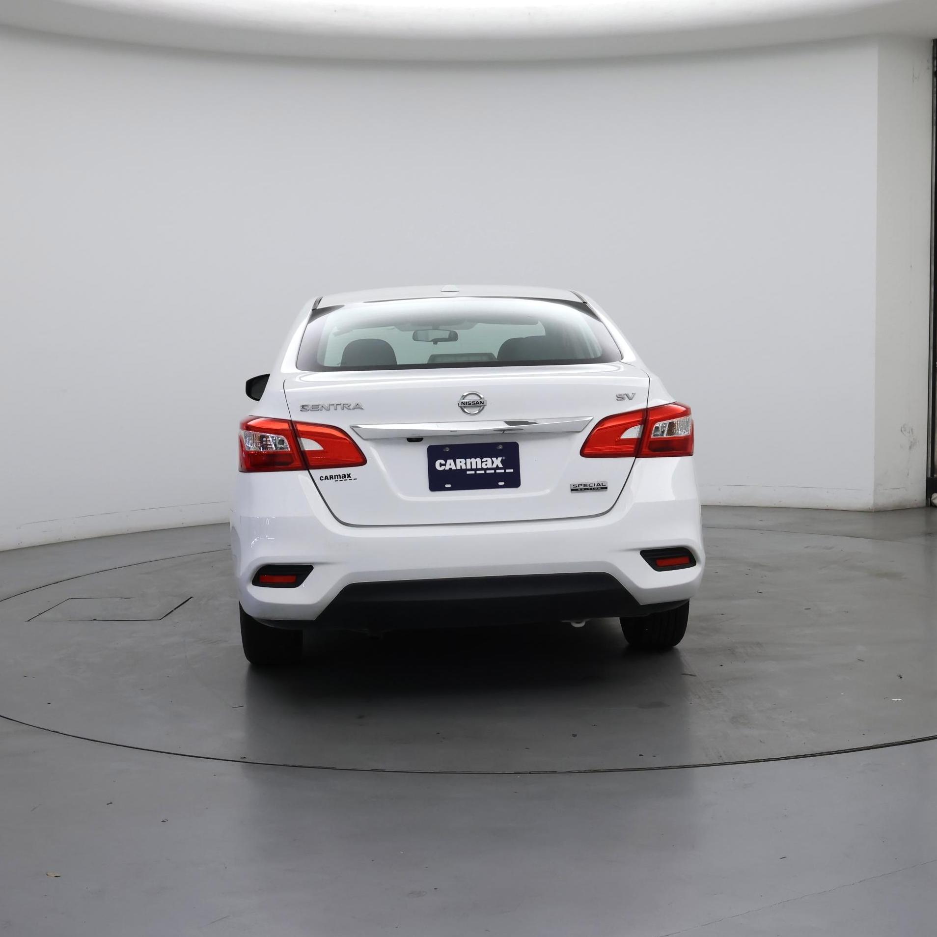 Thumbnail: 2019 Nissan Sentra - 6