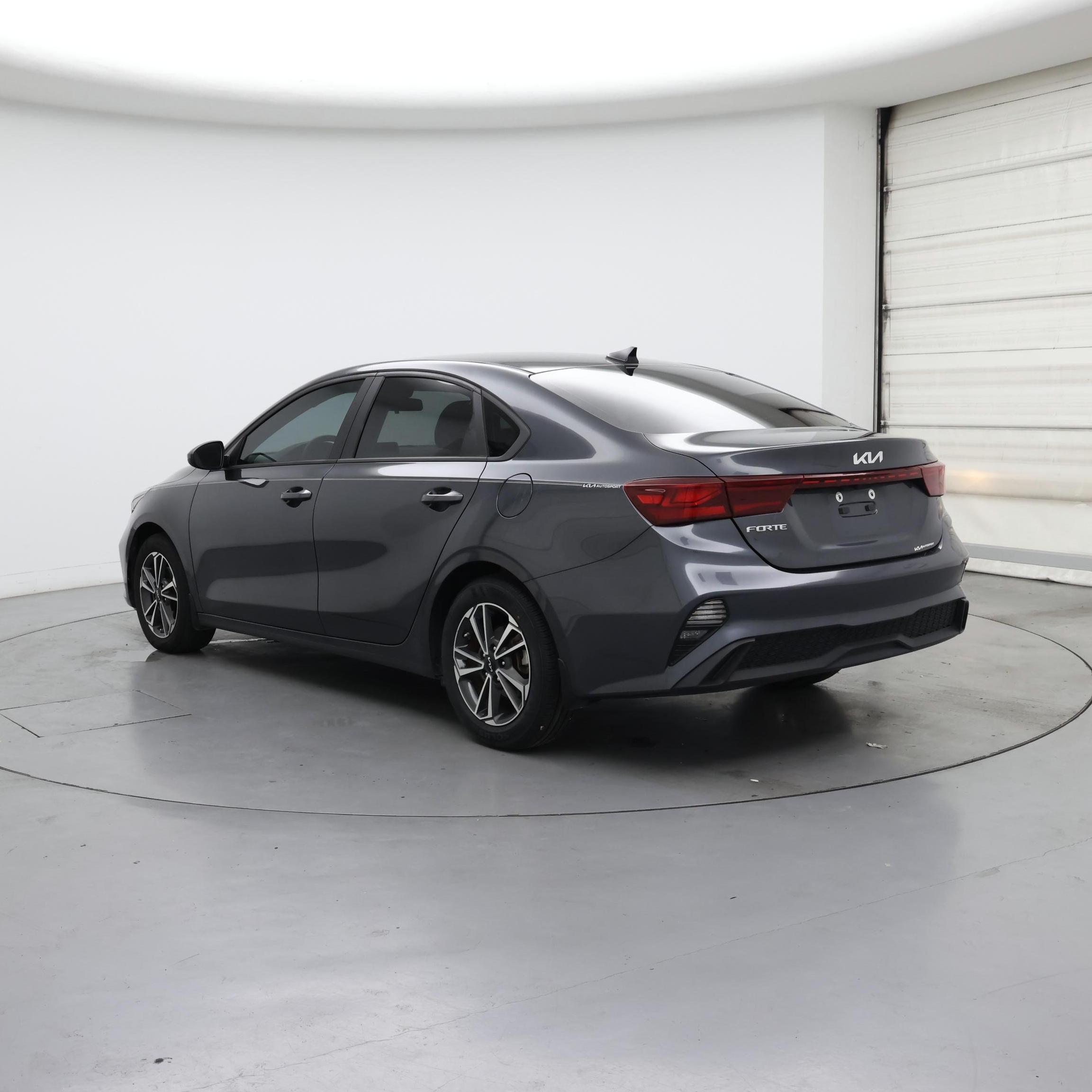 Thumbnail: 2023 Kia Forte - 2