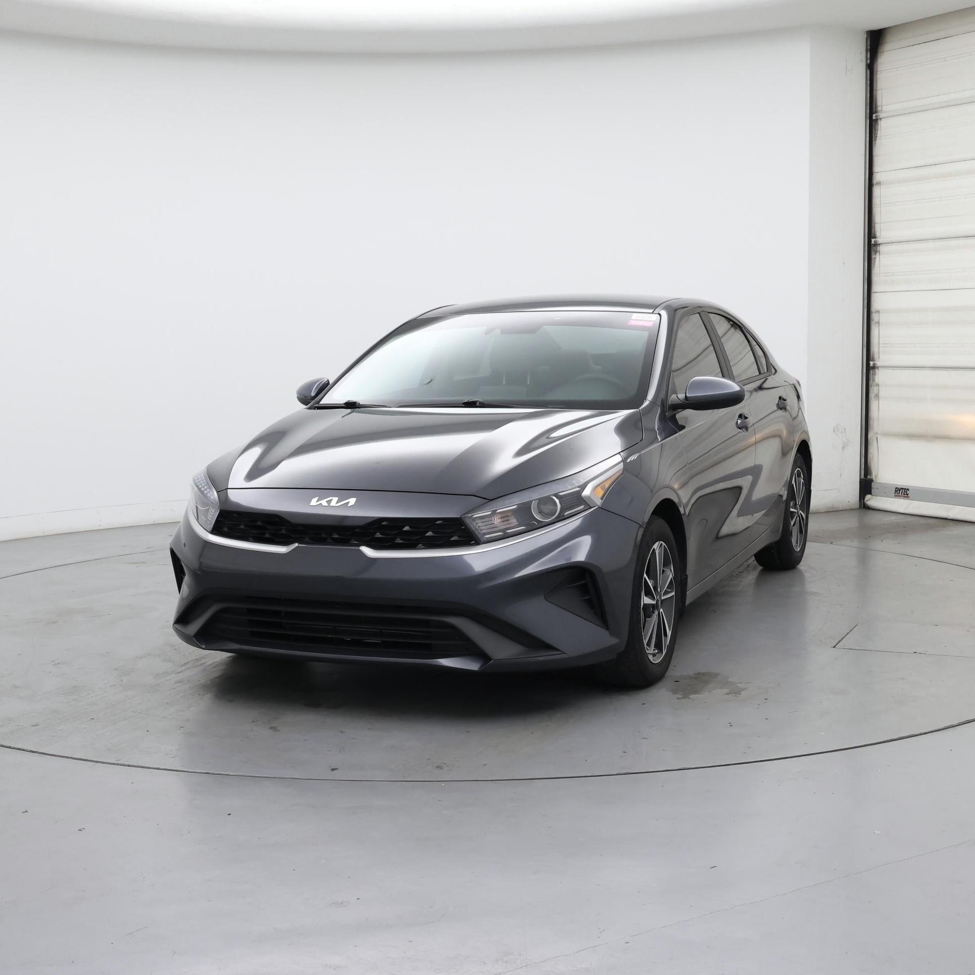 Thumbnail: 2023 Kia Forte - 4