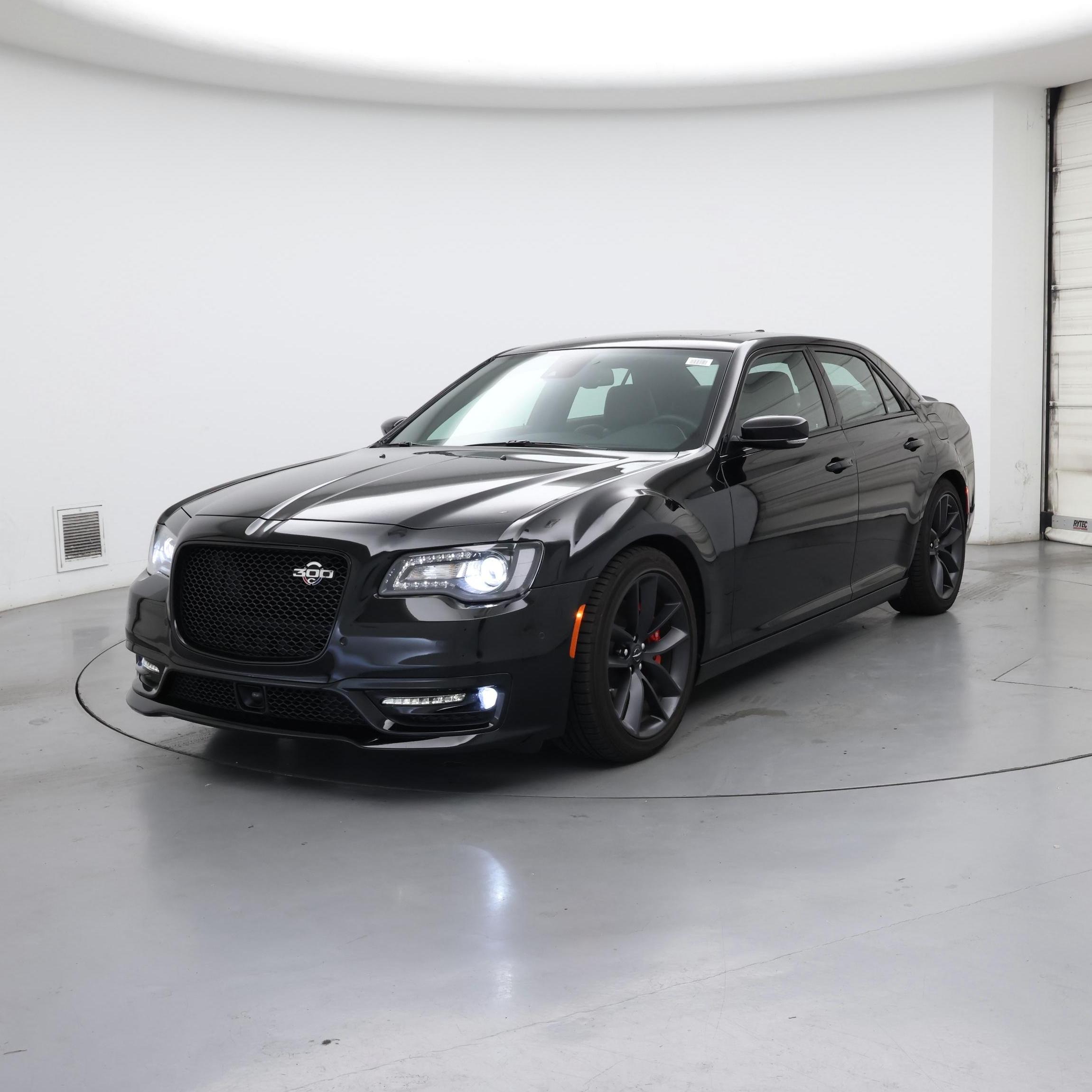 Thumbnail: 2023 Chrysler 300 - 4