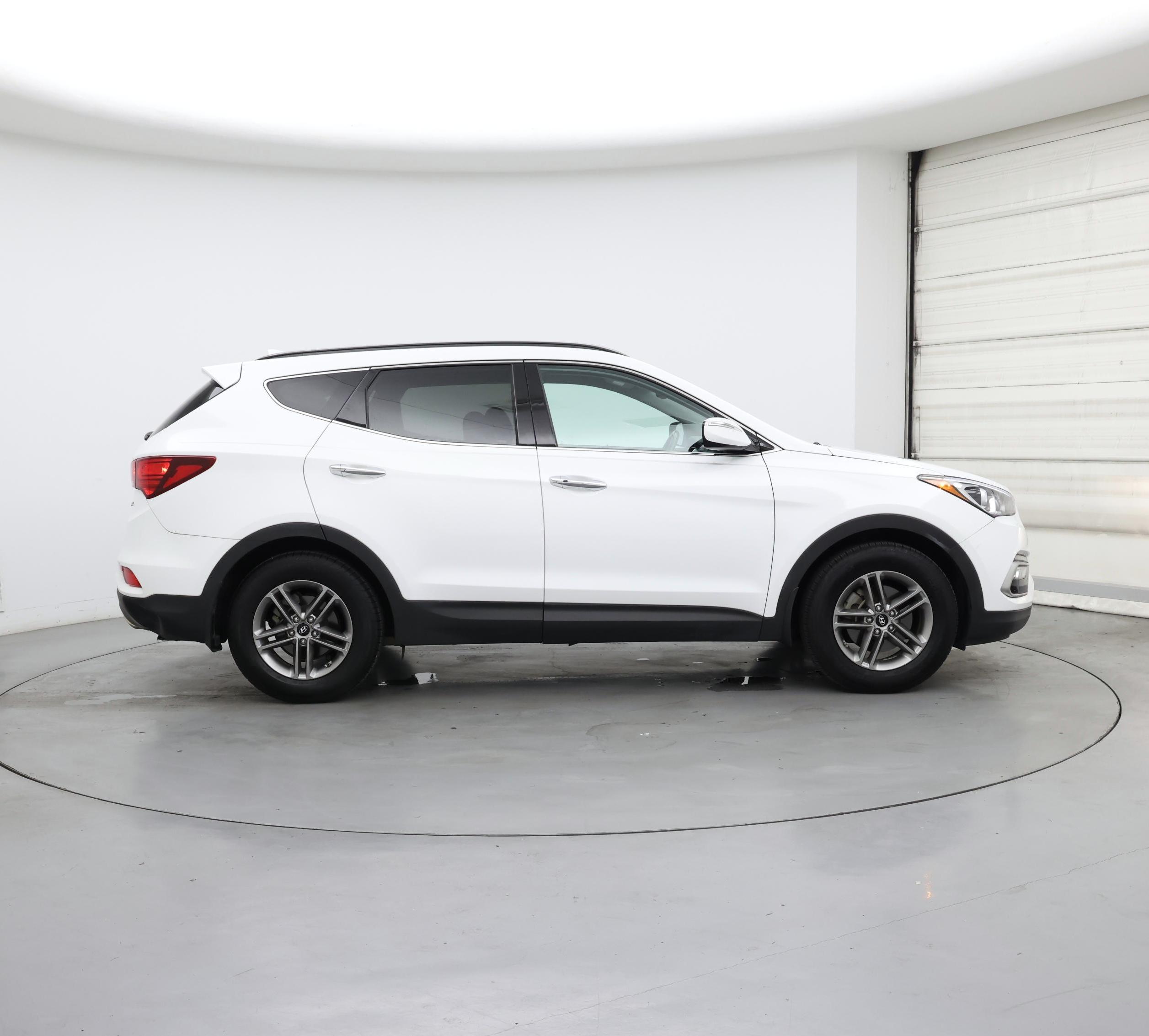 Thumbnail: 2018 Hyundai Santa Fe - 7