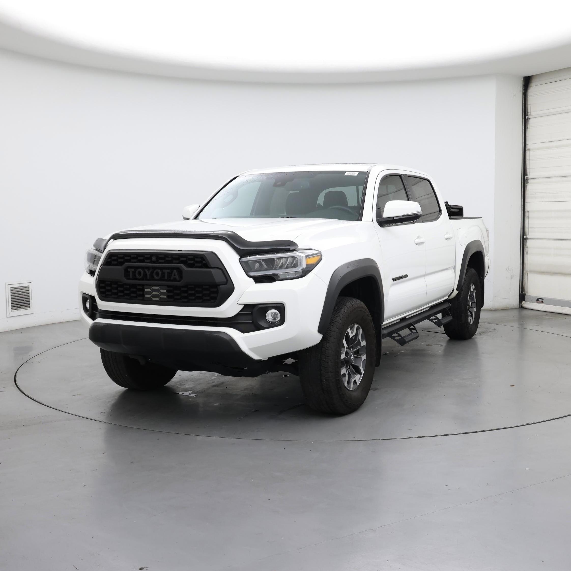 Thumbnail: 2023 Toyota Tacoma - 4