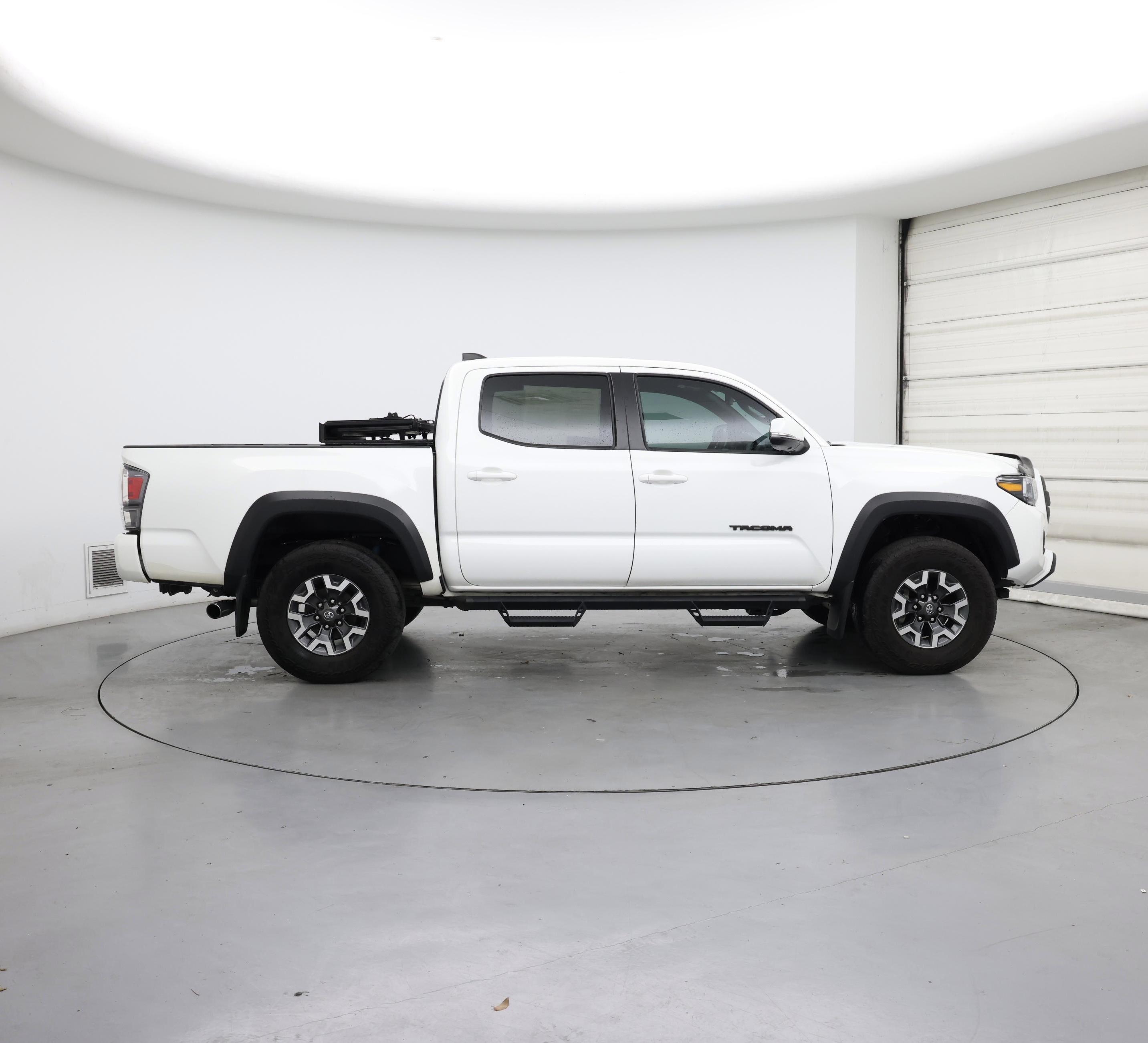 Thumbnail: 2023 Toyota Tacoma - 7