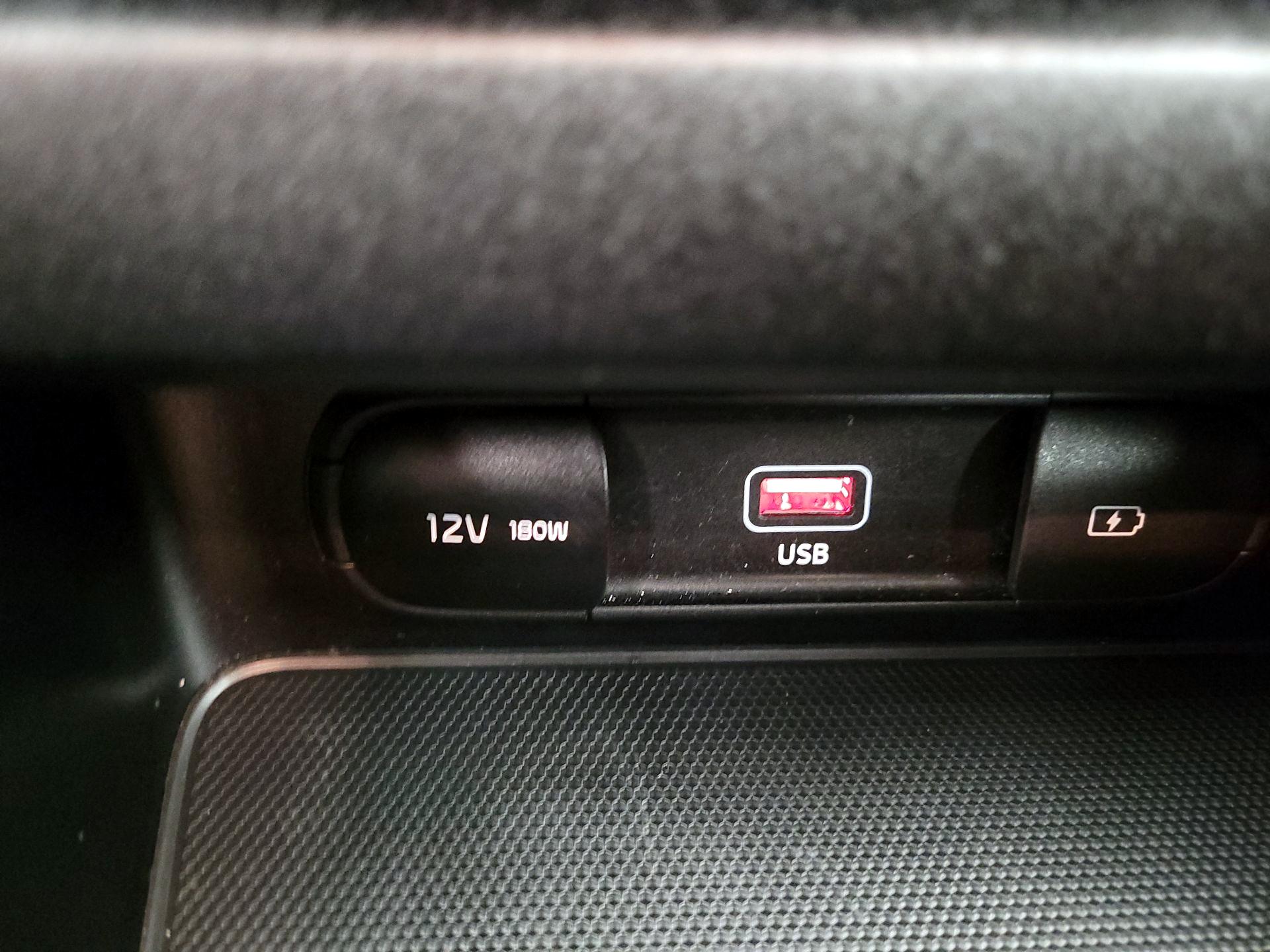 Thumbnail: 2024 Kia Forte - 18