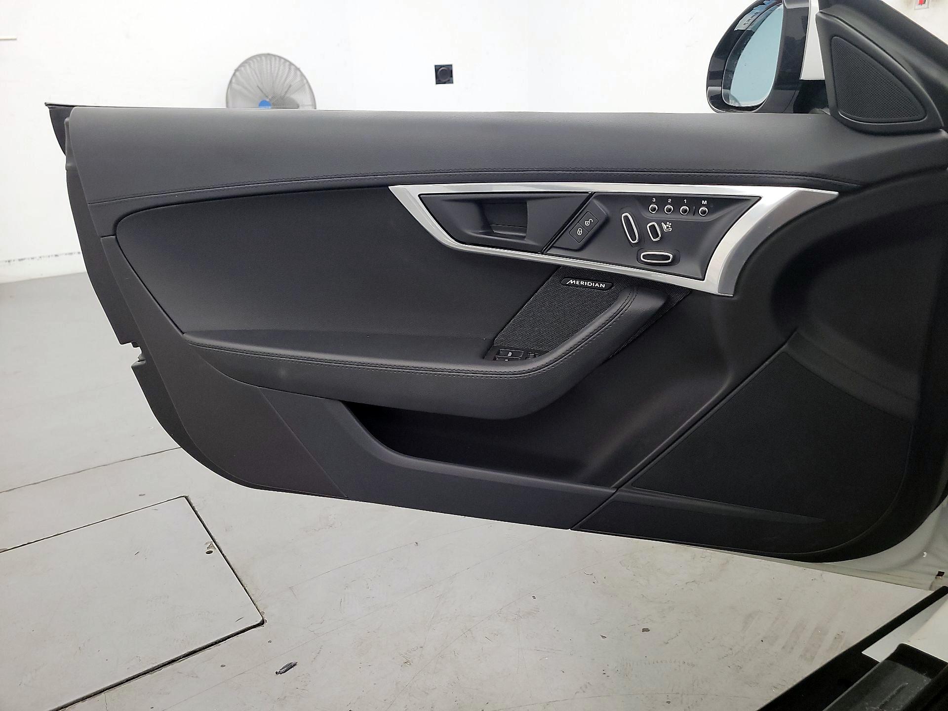 Thumbnail: 2019 Jaguar F-Type - 12