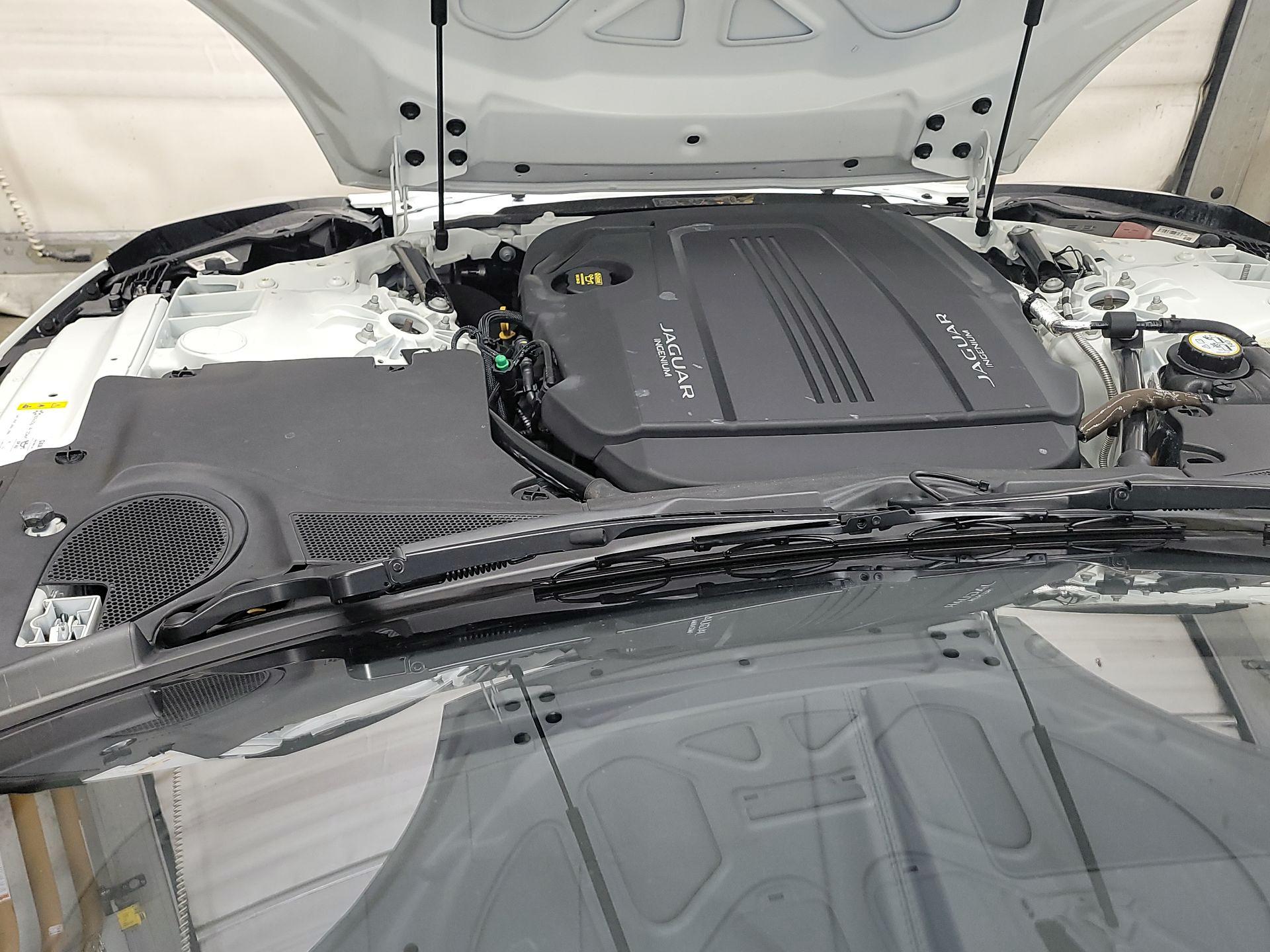 Thumbnail: 2019 Jaguar F-Type - 19