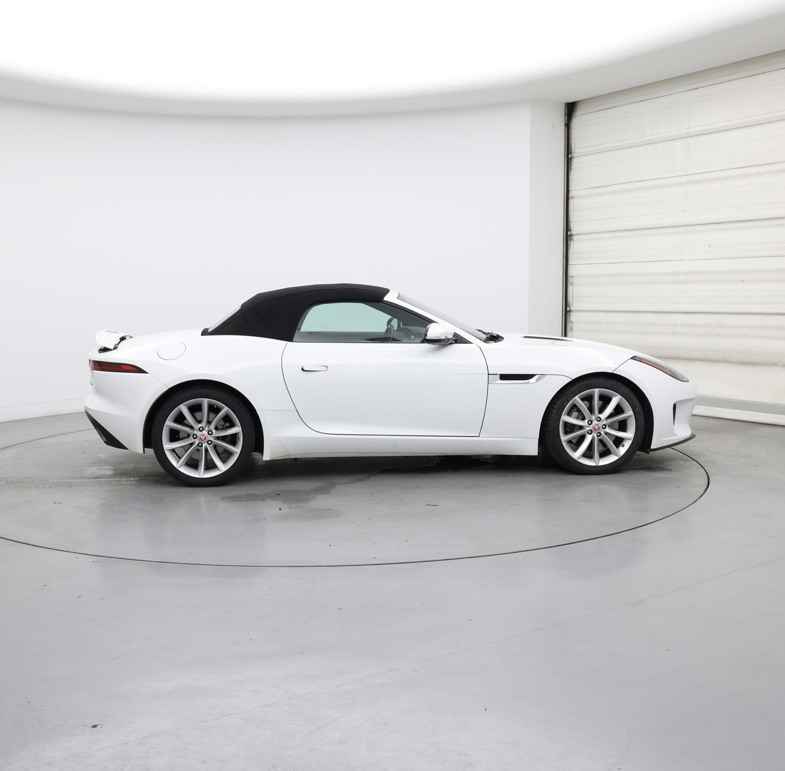 Thumbnail: 2019 Jaguar F-Type - 7