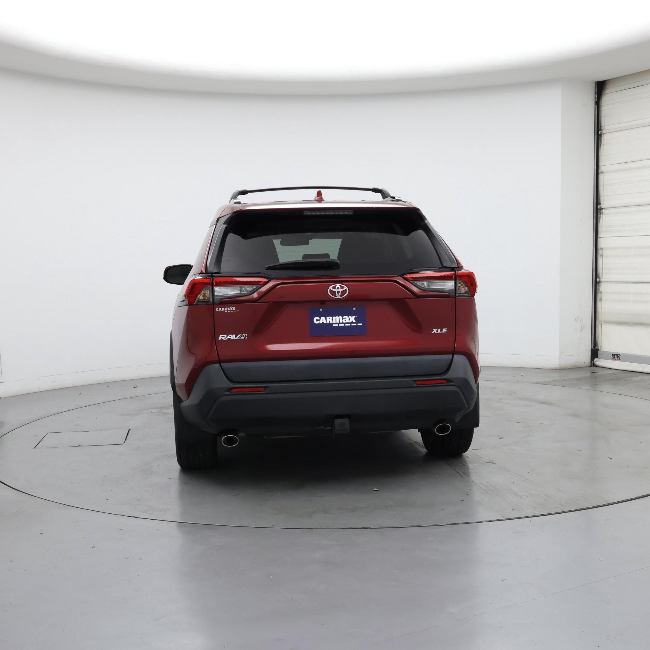 Thumbnail: 2021 Toyota RAV4 - 6