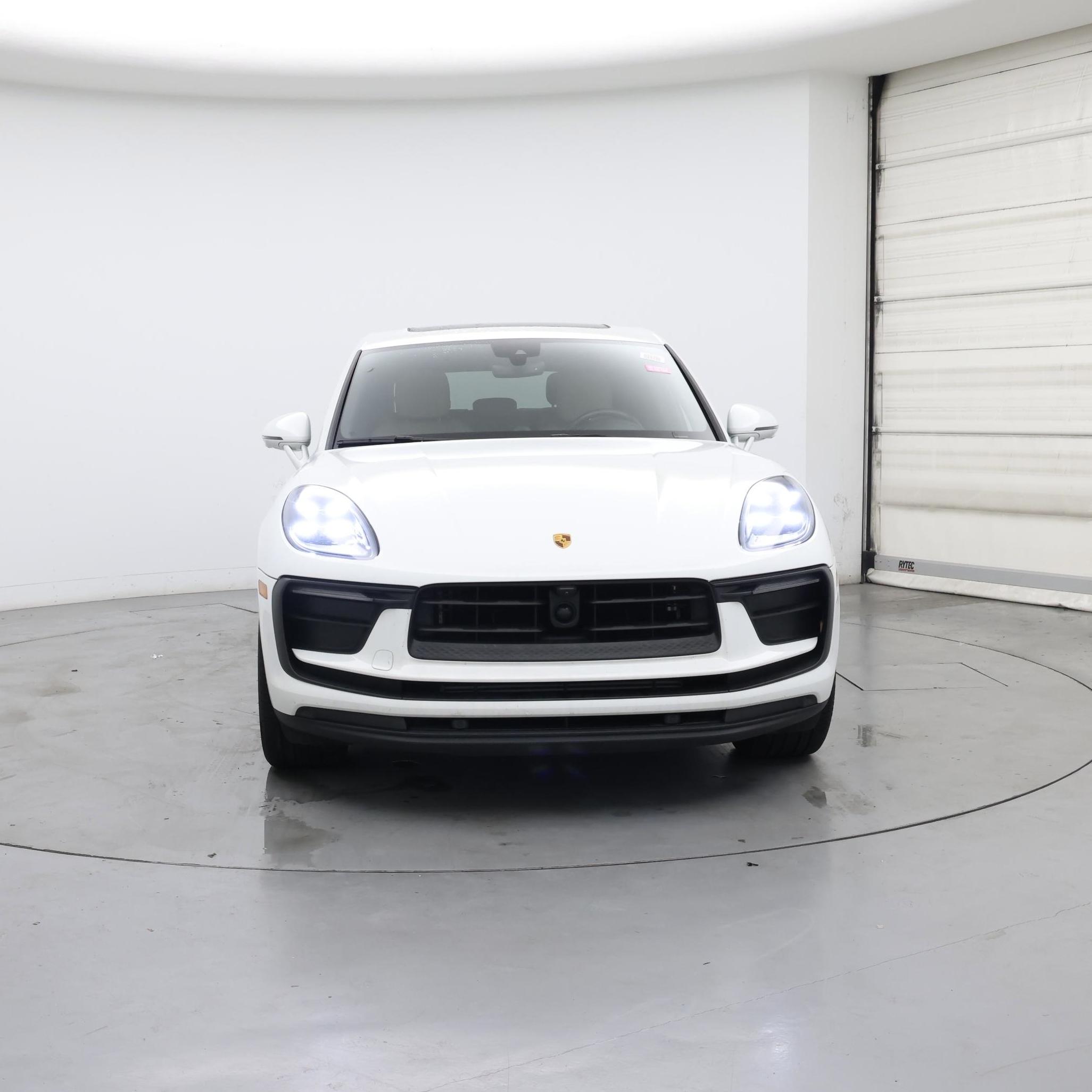 Thumbnail: 2024 Porsche Macan - 5
