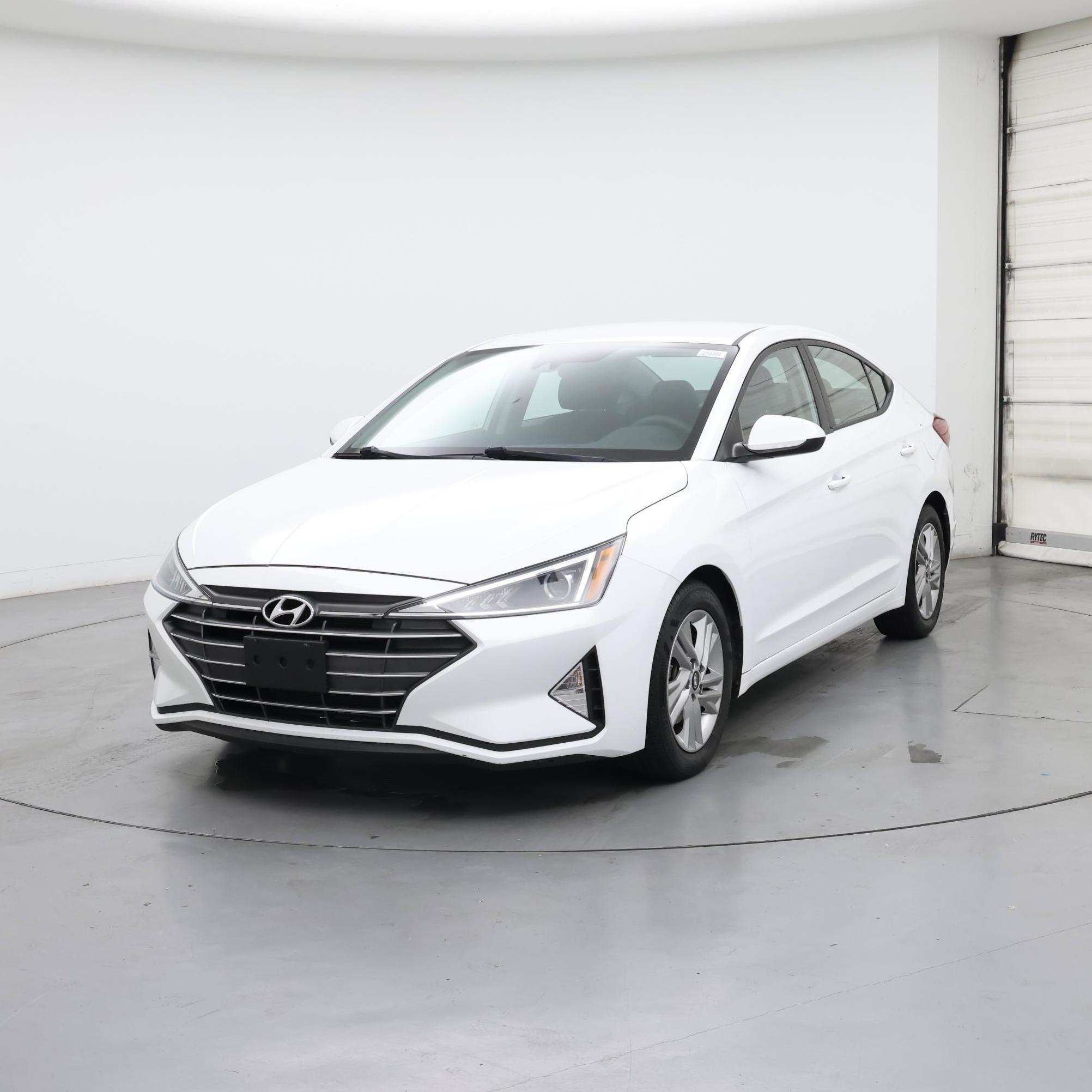 Thumbnail: 2020 Hyundai Elantra - 4