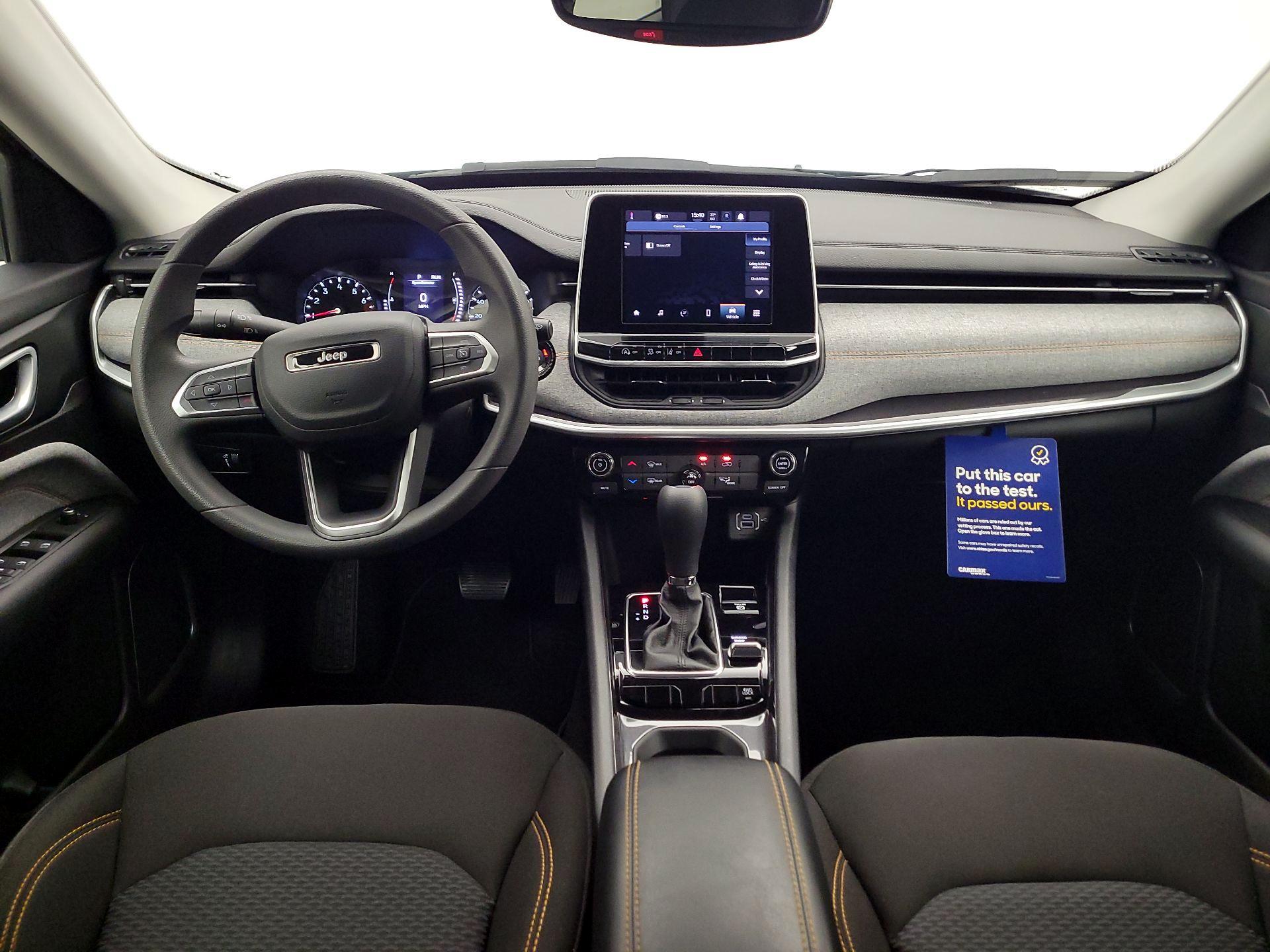 Thumbnail: 2022 Jeep Compass - 9