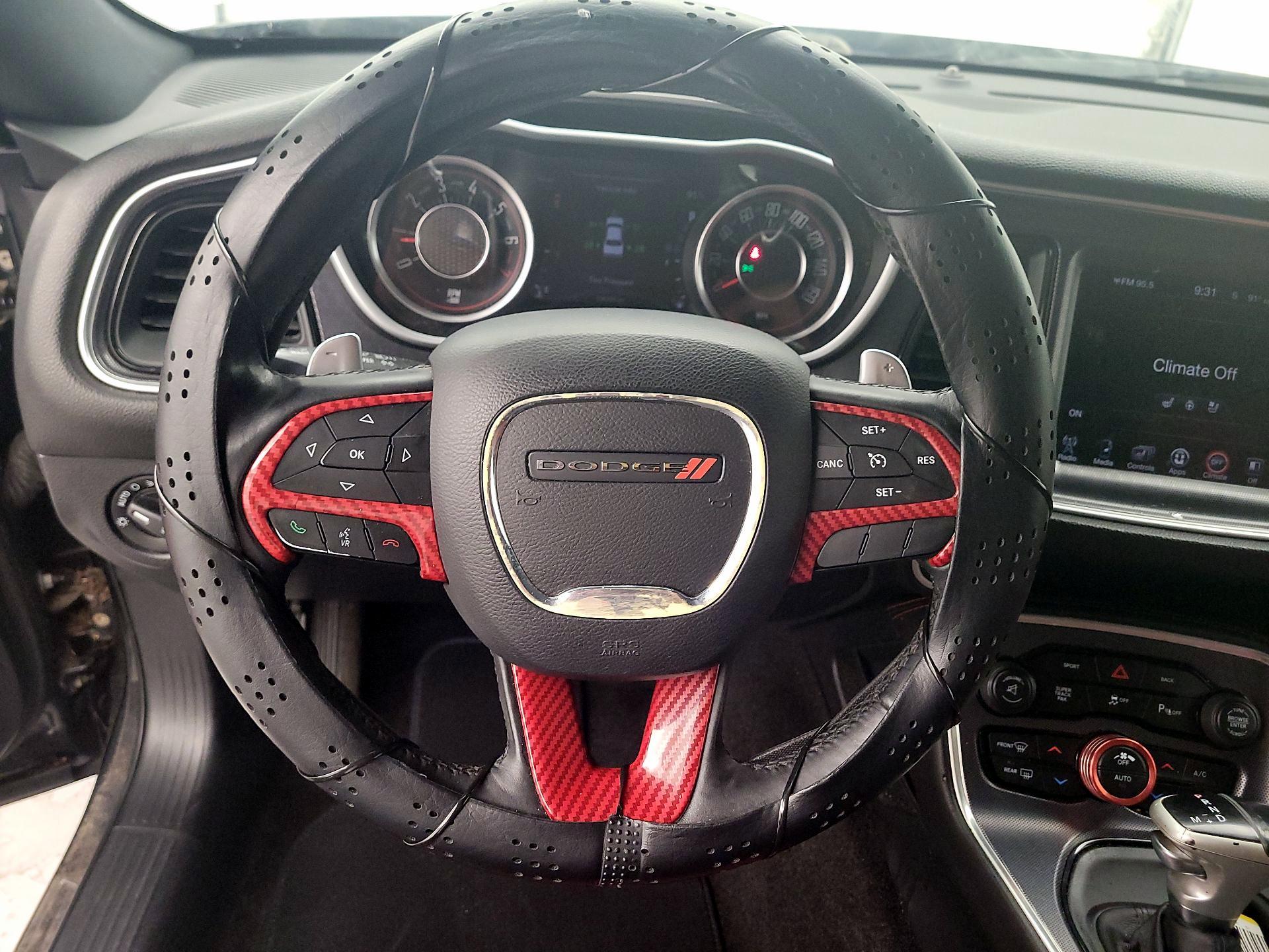 Thumbnail: 2015 Dodge Challenger - 10