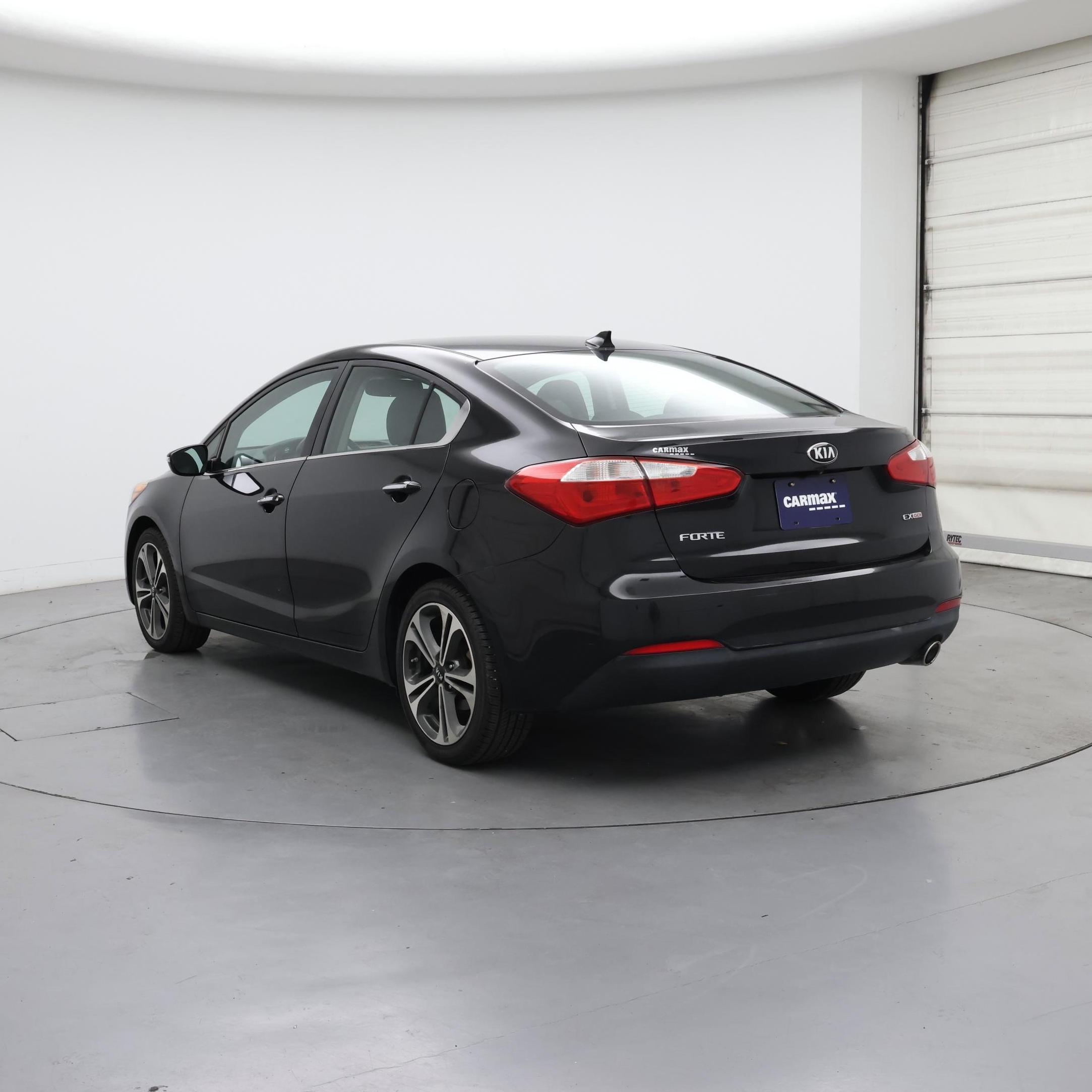 Thumbnail: 2014 Kia Forte - 2
