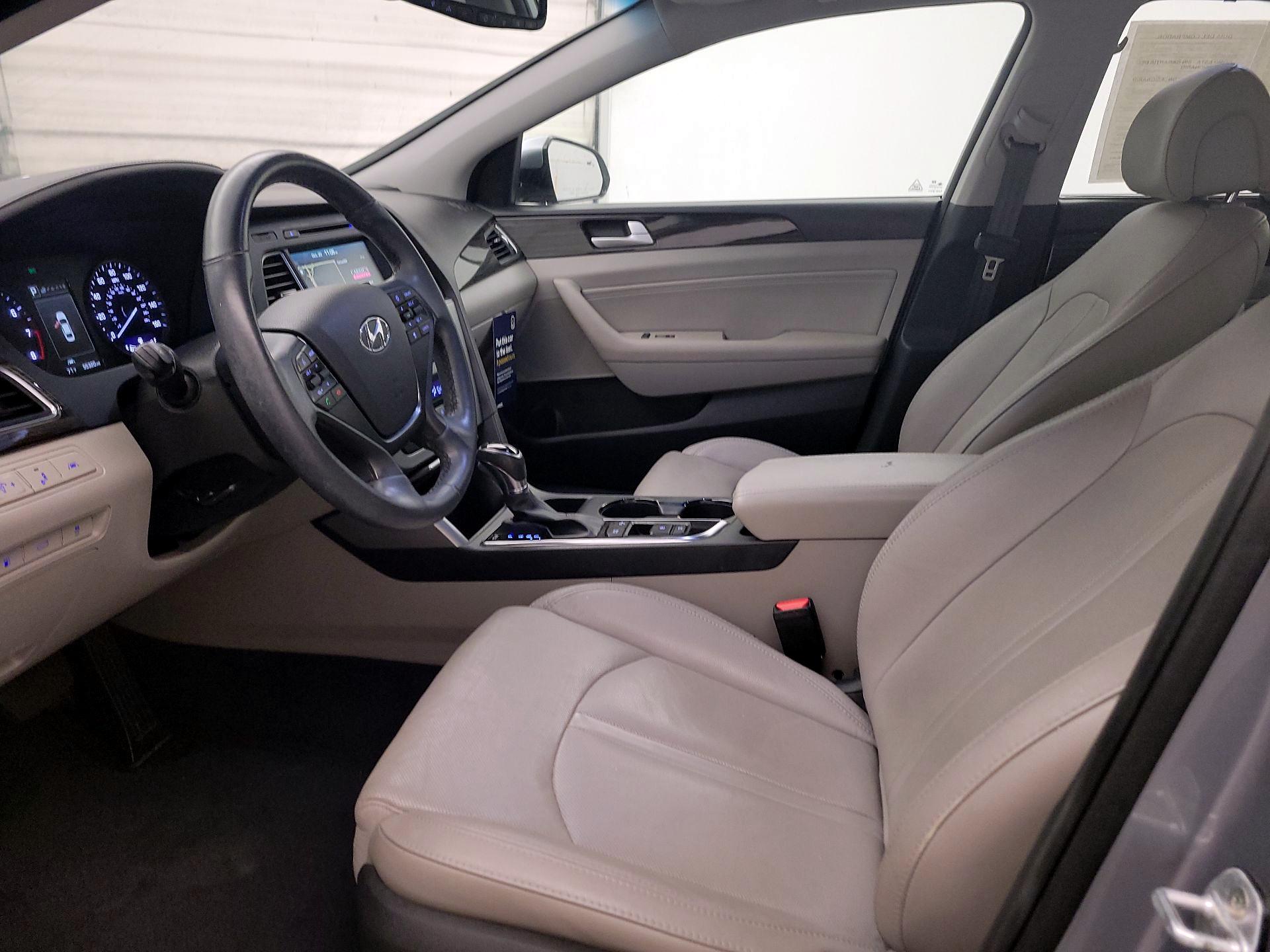 Thumbnail: 2016 Hyundai Sonata - 11