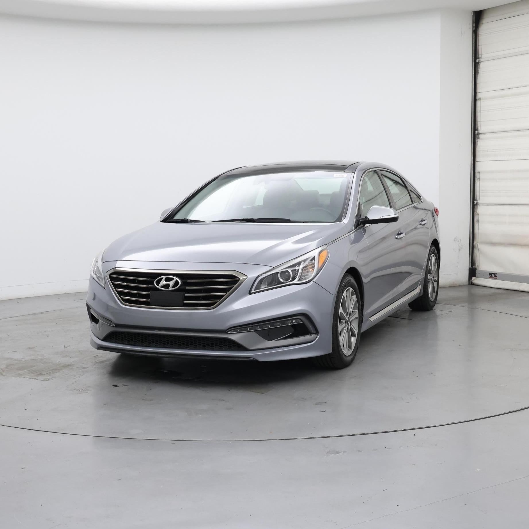 Thumbnail: 2016 Hyundai Sonata - 4