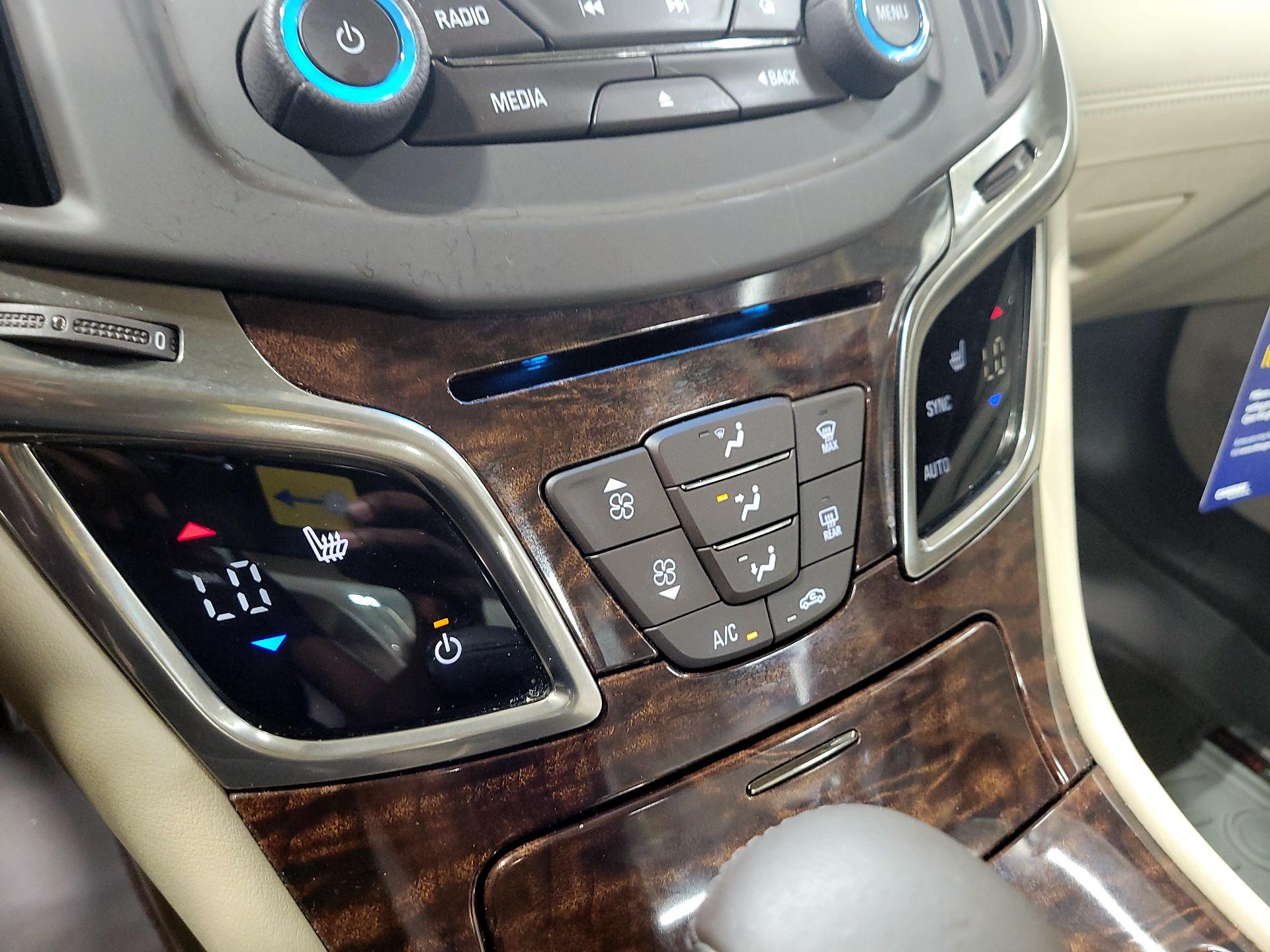 Thumbnail: 2016 Buick LaCrosse - 16